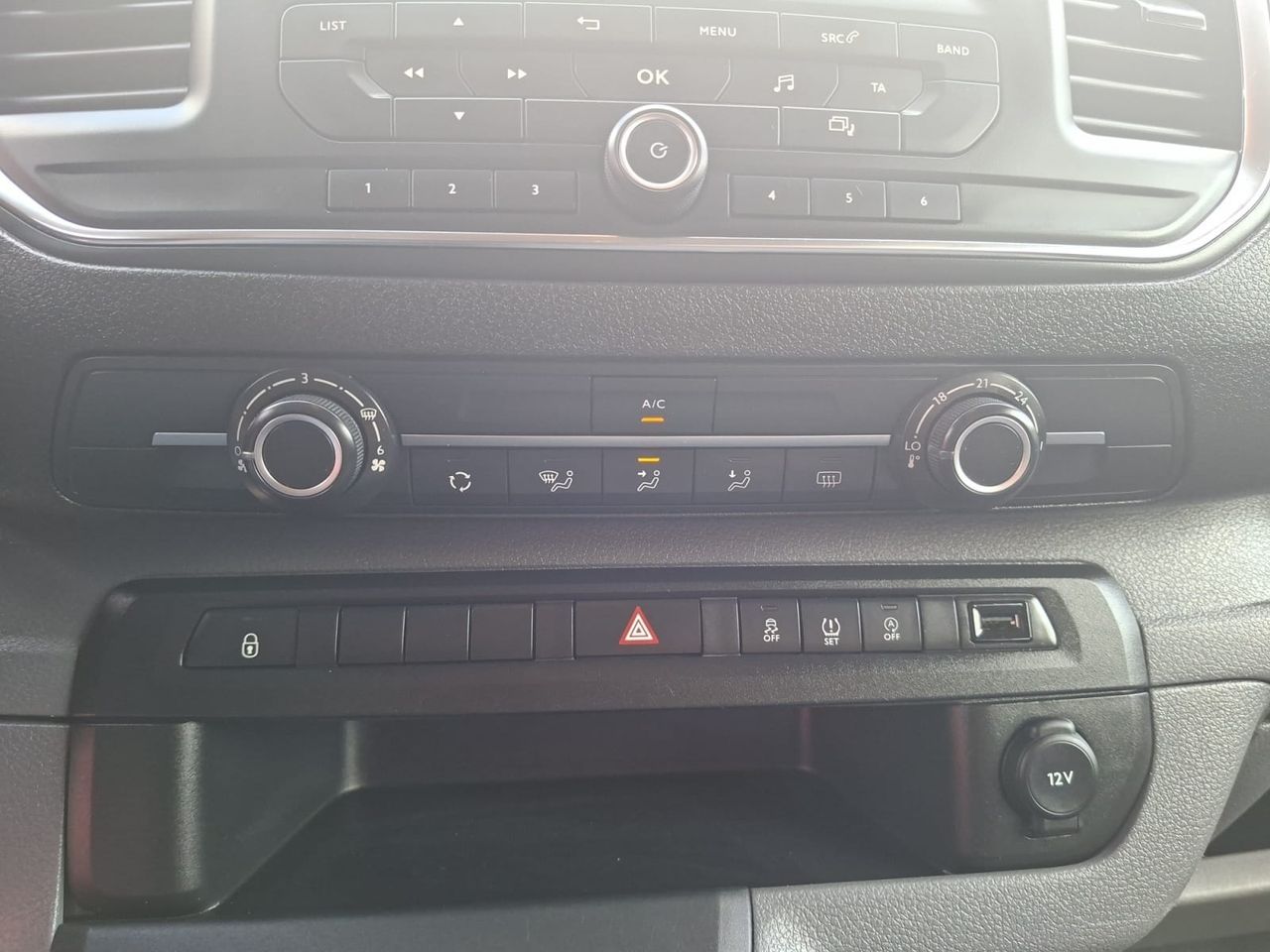 Citroën Spacetourer BUSINESS TALLA XL 9 PLAZAS  - Foto 2