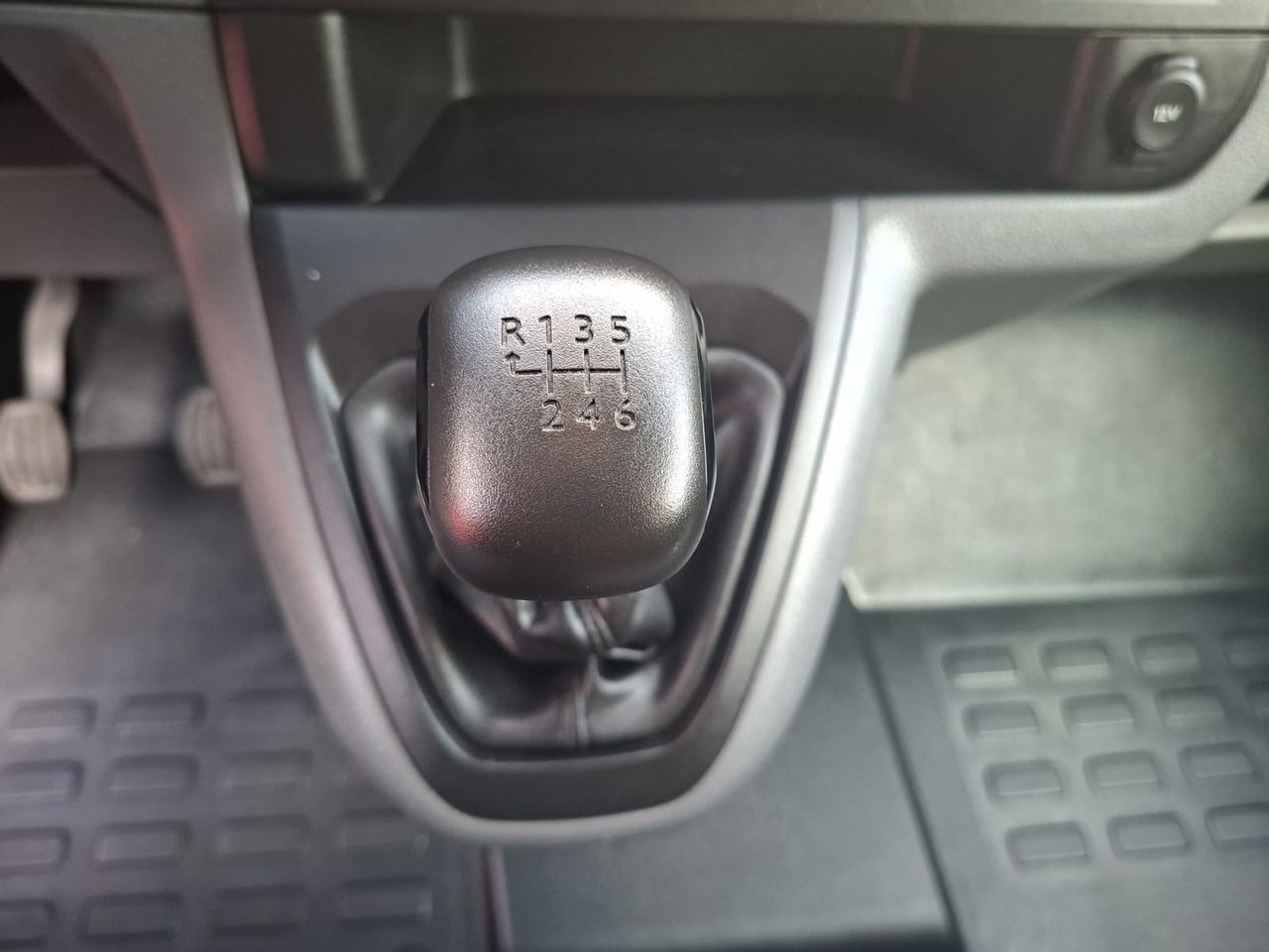 Citroën Spacetourer BUSINESS TALLA XL 9 PLAZAS  - Foto 2