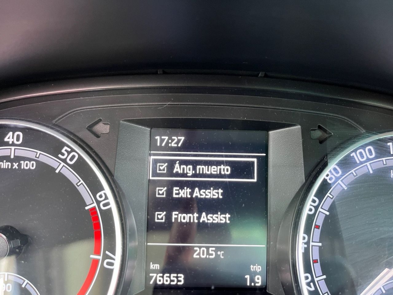 Skoda Fabia 1.0 MPI URBAN 60 CV  - Foto 2