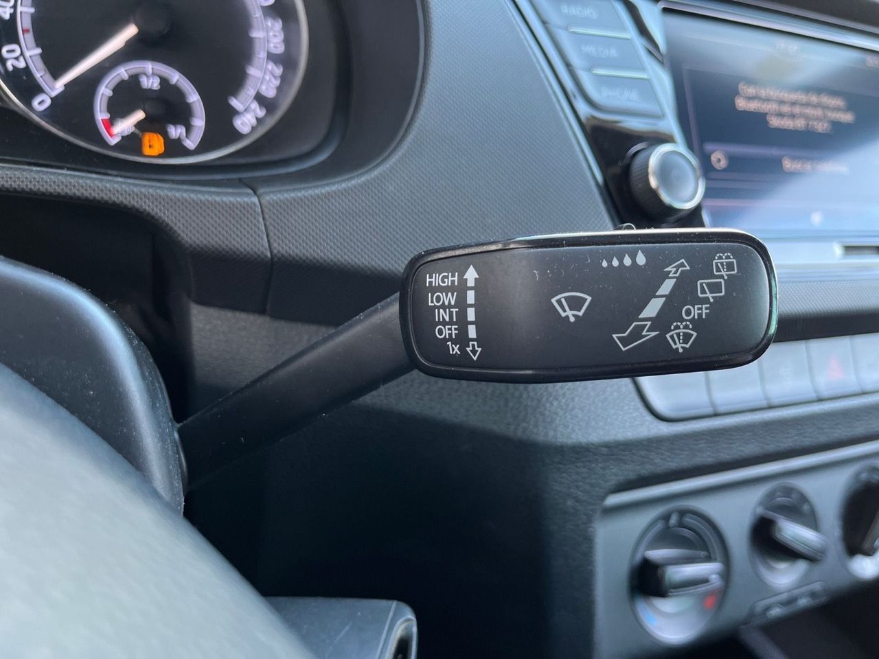 Skoda Fabia 1.0 MPI URBAN 60 CV  - Foto 2