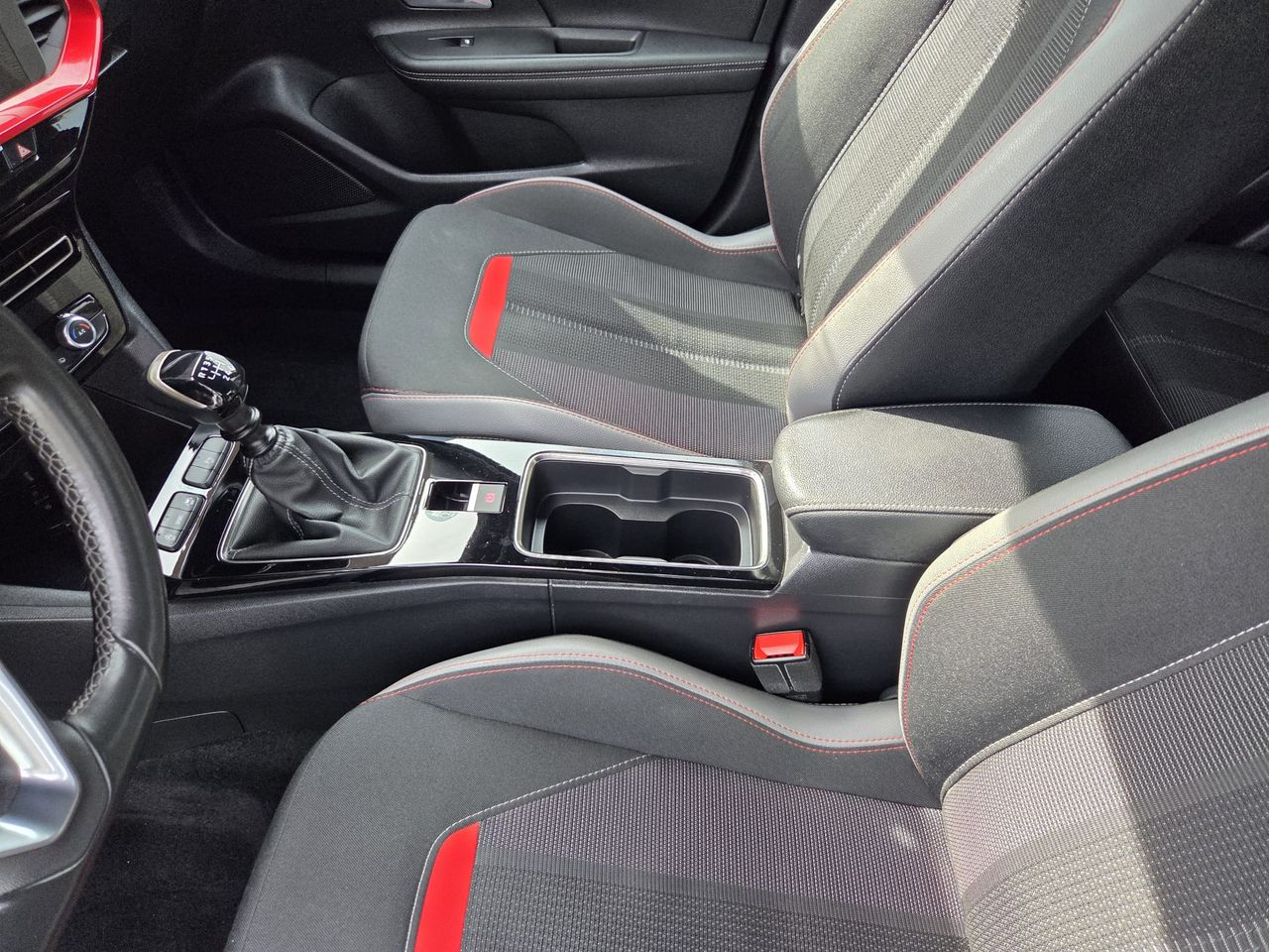 Opel Mokka GS LINE 1.5 D  - Foto 2