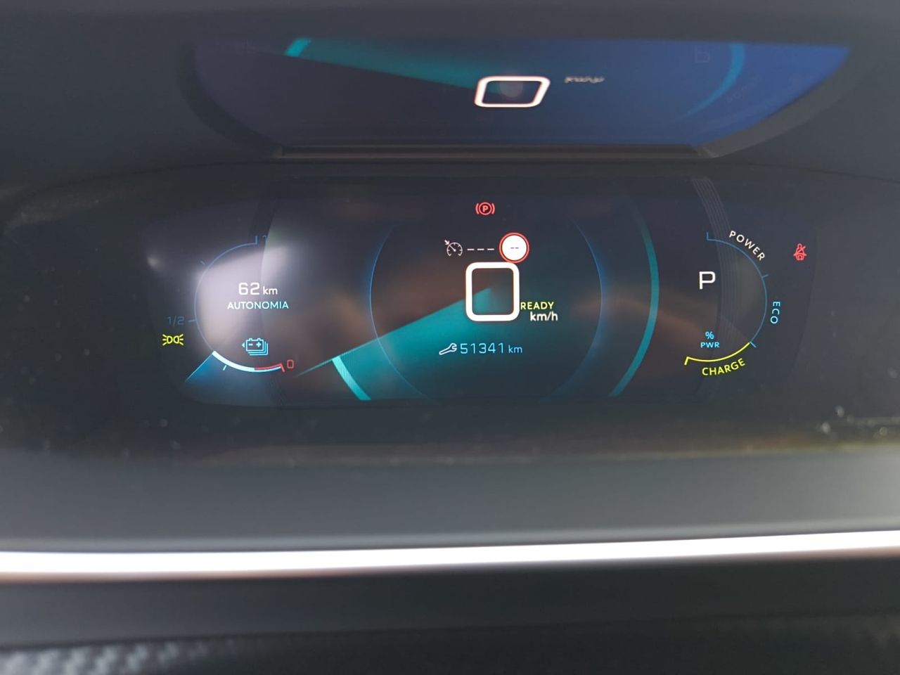 Peugeot e-208 GT LINE ELECTRICO 136 CV  - Foto 2