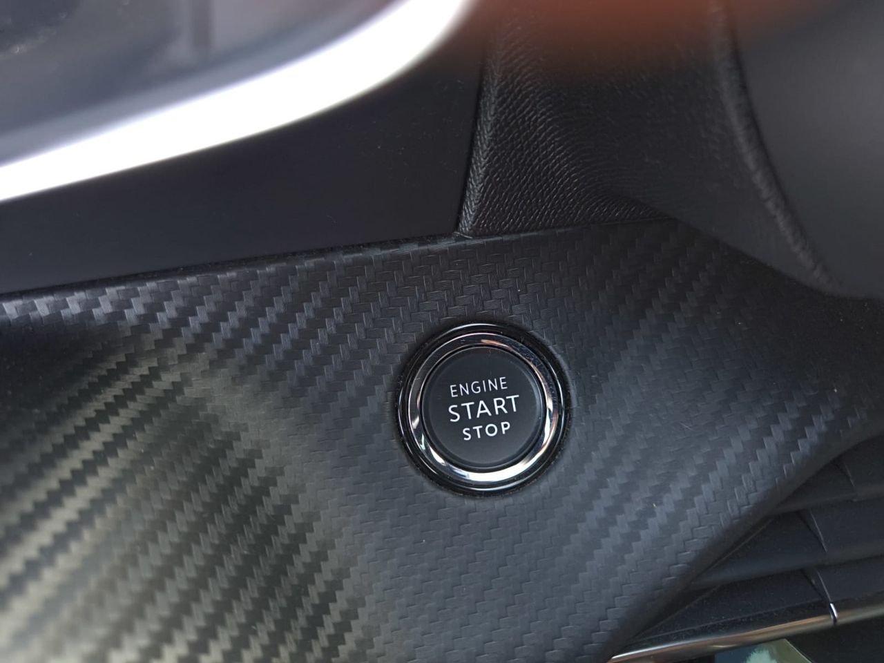 Peugeot e-208 GT LINE ELECTRICO 136 CV  - Foto 2