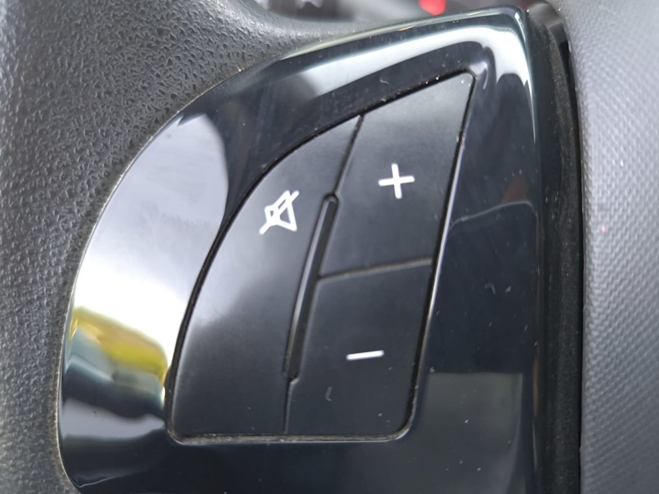 Fiat Fiorino CARGO SX N1 1.3 MJET 59 KW 80 CV  - Foto 2