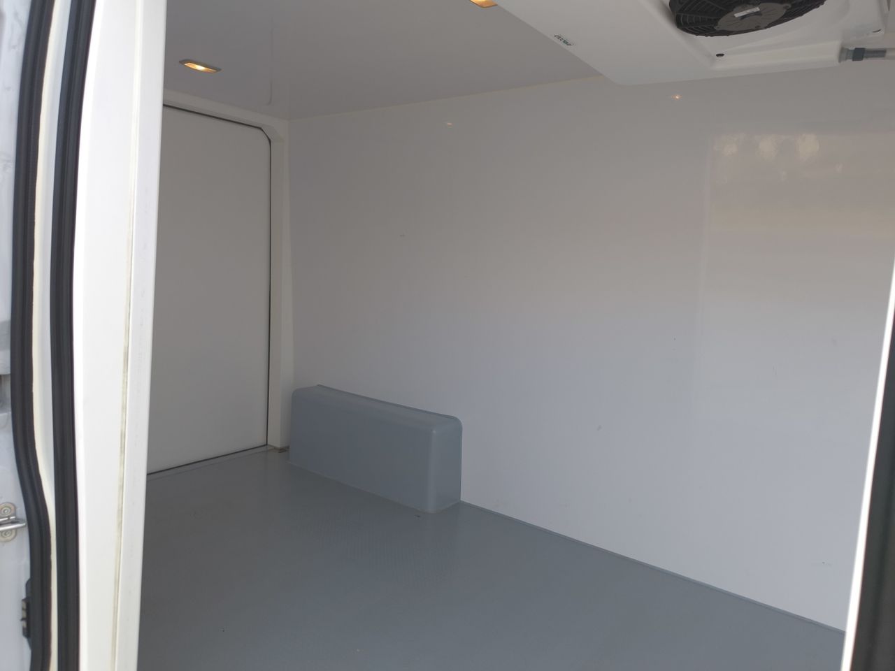 Citroën Jumper FG 33 L2 H2 +TRANSFORMACION EN FRIGORIFICO CONGELADO  - Foto 2