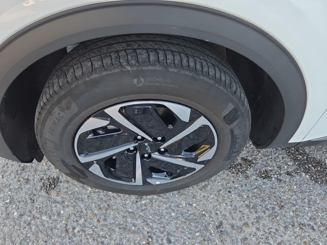 Kia Sportage 1.6 TGDI HEV DRIVE 230 CV  - Foto 2