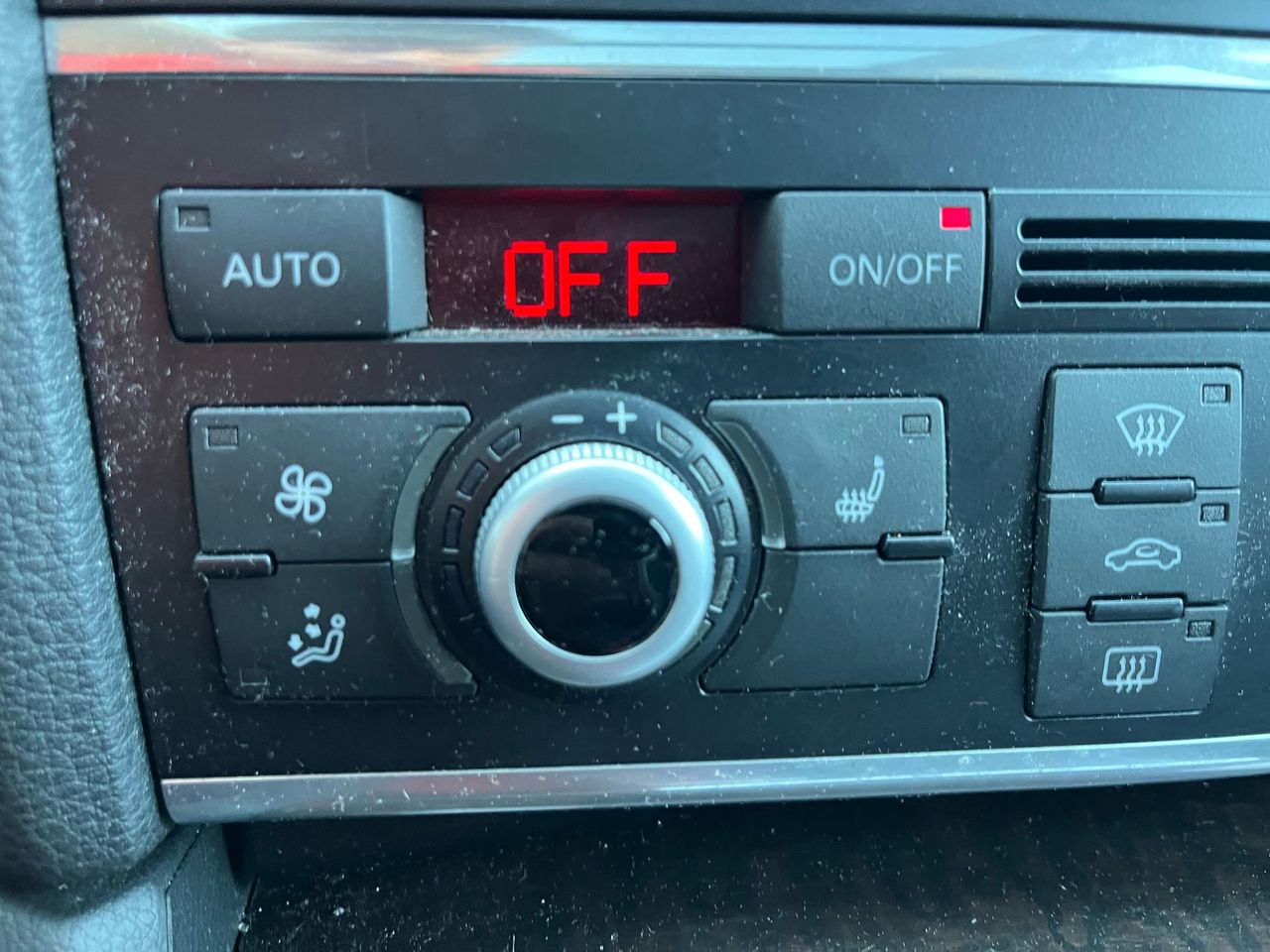 Audi Q7 QUATTRO 245 CV S TRONIC  - Foto 2