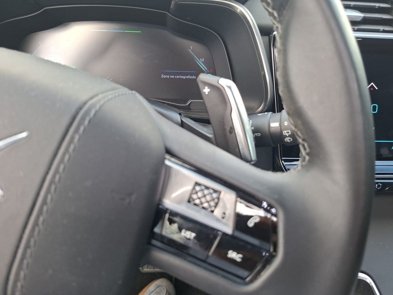 DS DS 7 CROSSBACK E TENSE 4X4 GRAND CHIC  - Foto 2