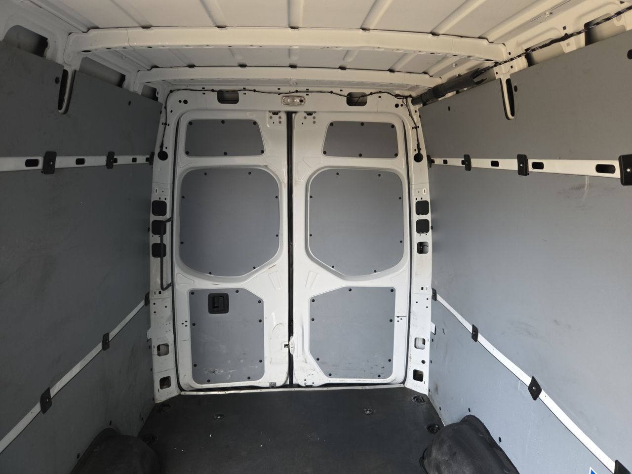 Mercedes Sprinter 315 CDI MEDIO 3.5 T T ALTO  - Foto 2