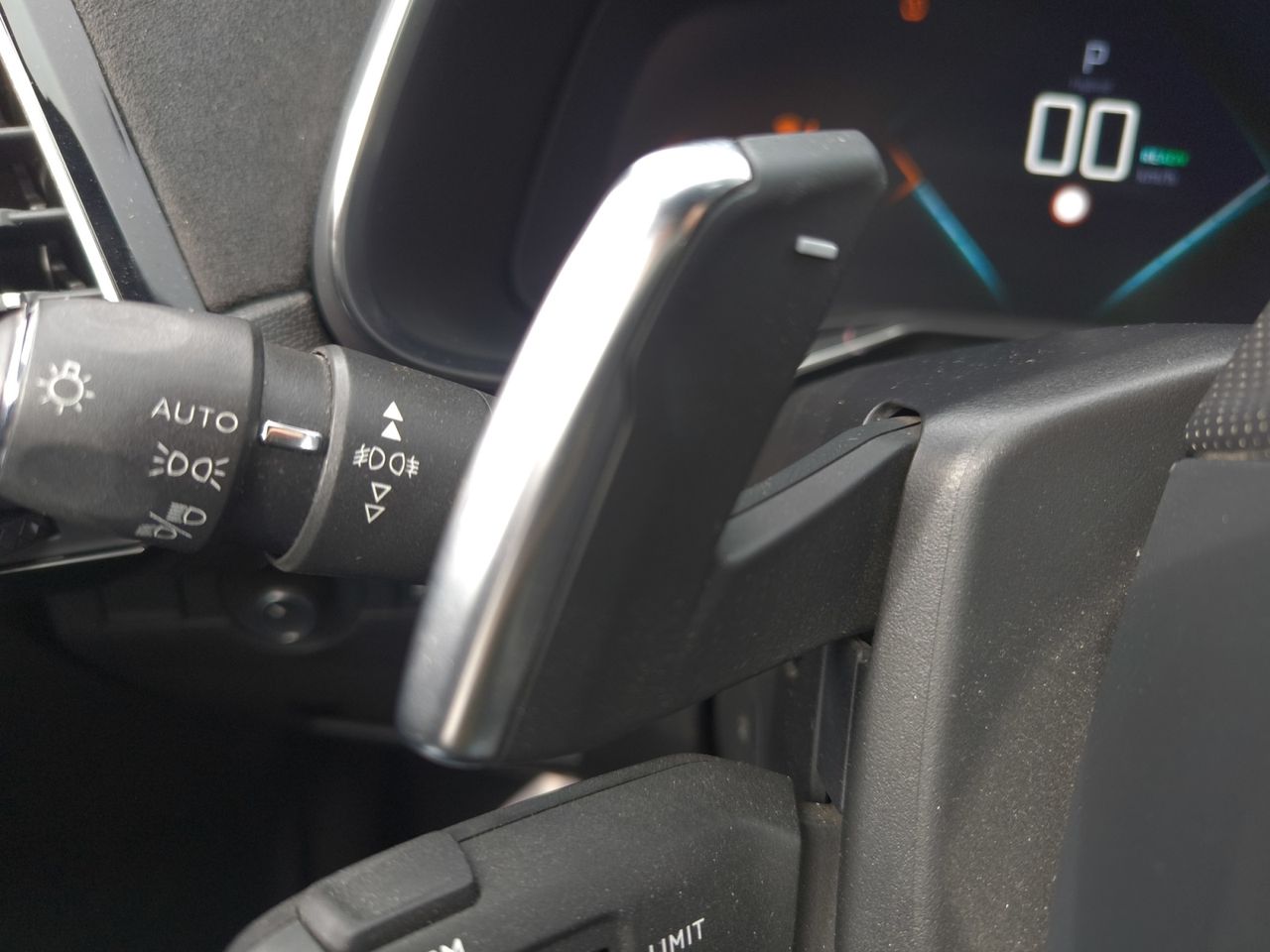 DS DS 7 CROOSBACK E TENSE 225 PERFORMANCE LINE  - Foto 2