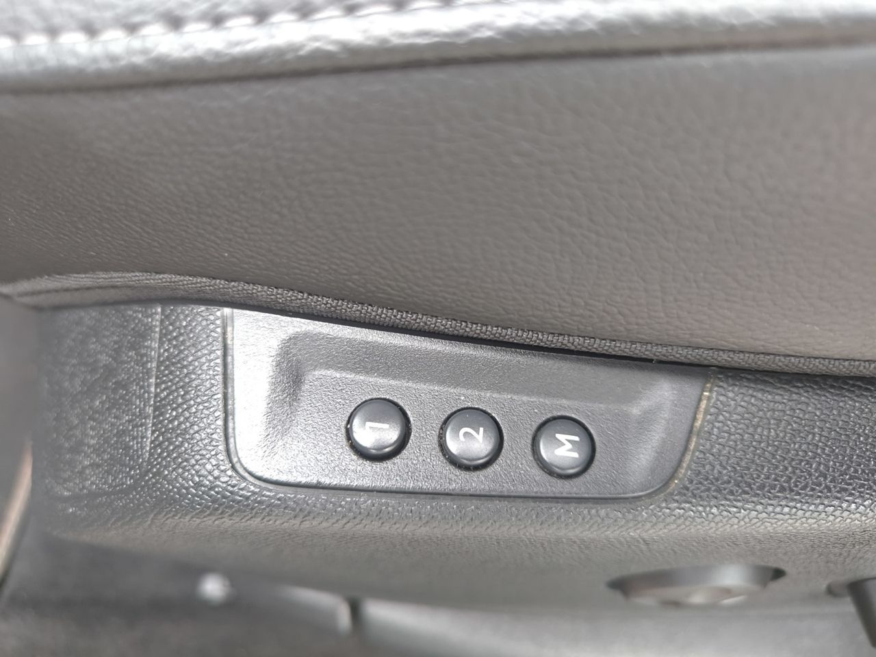 DS DS 7 CROOSBACK E TENSE 225 PERFORMANCE LINE  - Foto 2