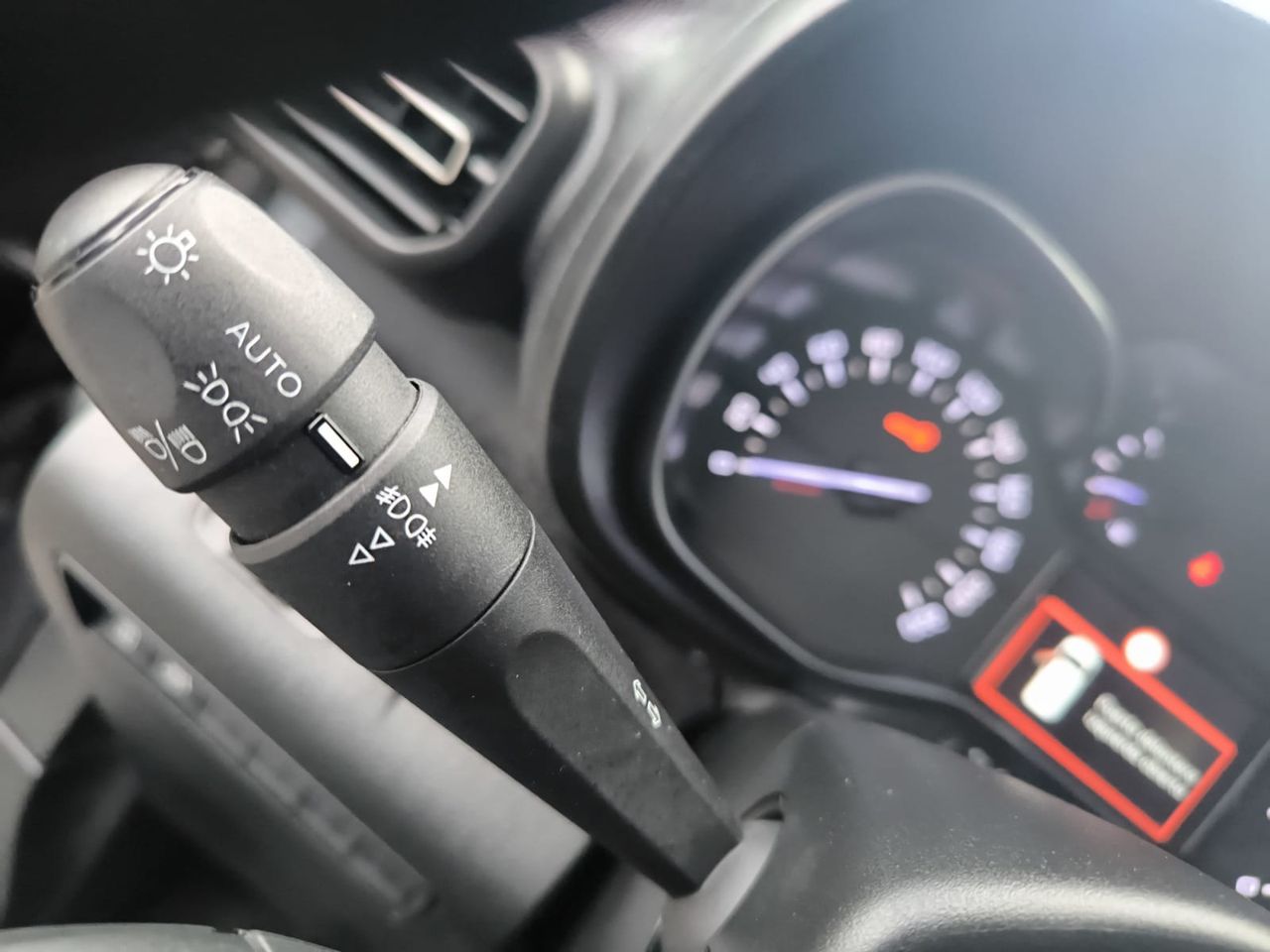 Citroën Berlingo TALLA M BLUE HDI 100 CV SHINE  - Foto 2