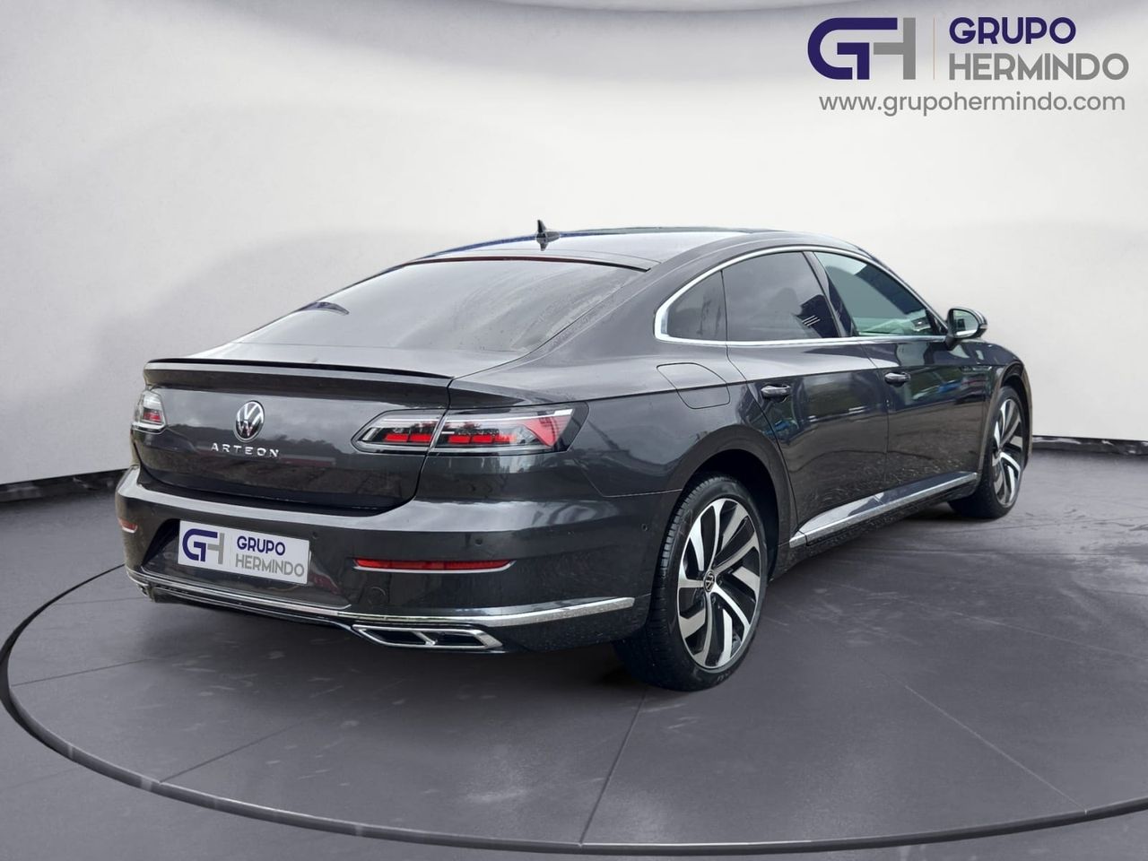 Volkswagen Arteon R LINE 2.0 TDI 200 CV DSG  - Foto 2