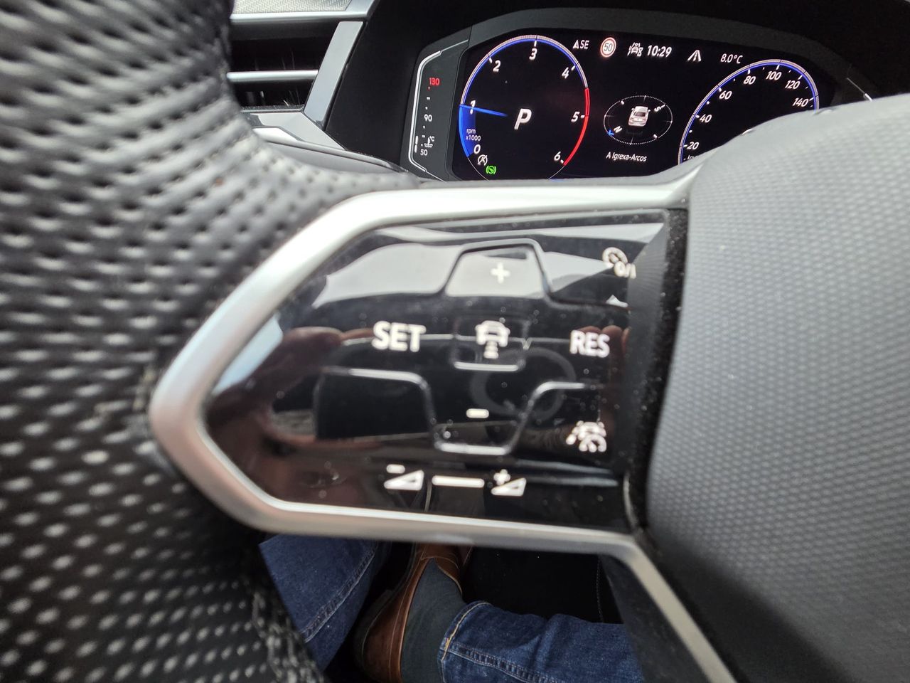 Volkswagen Arteon R LINE 2.0 TDI 200 CV DSG  - Foto 2