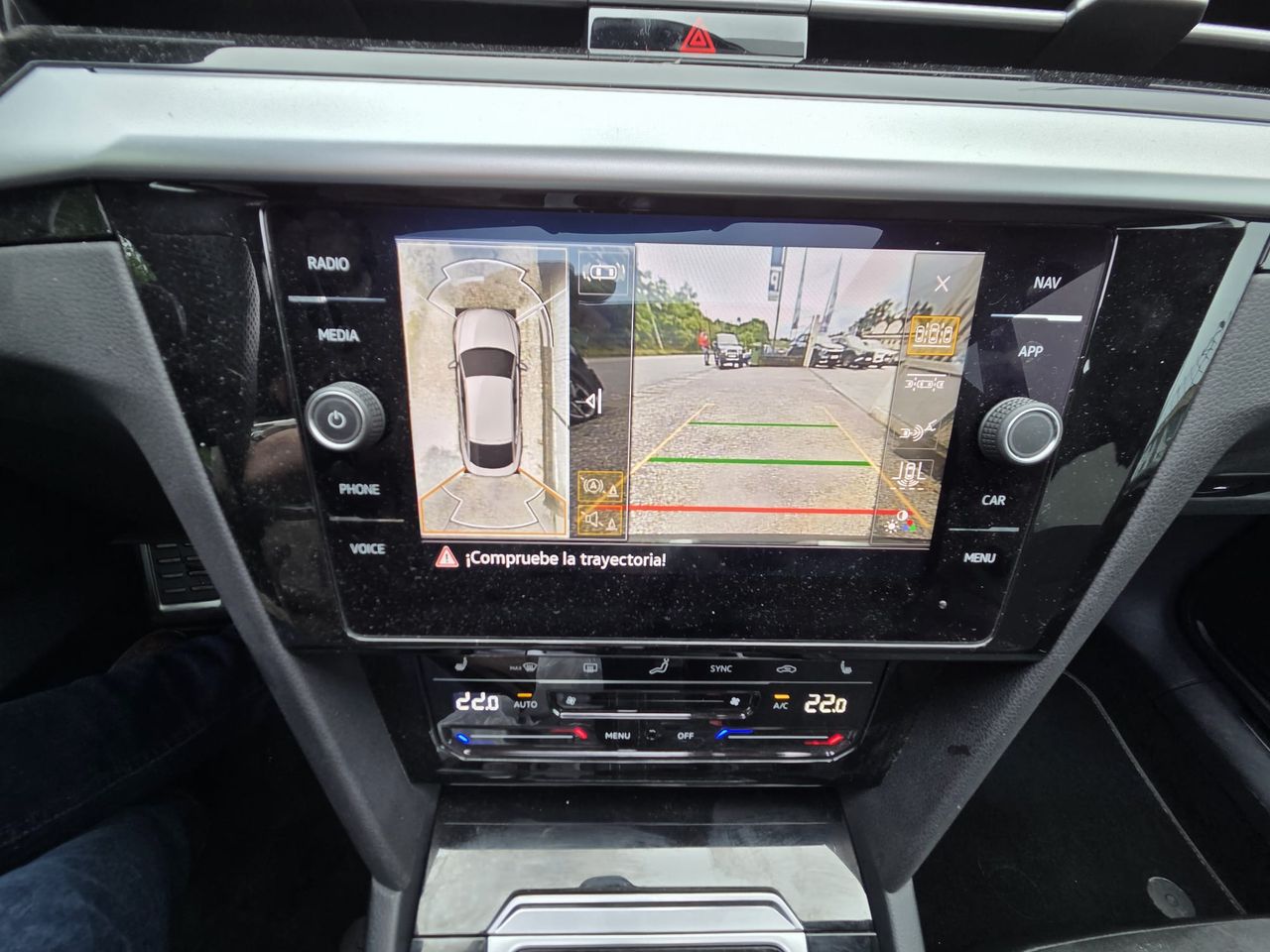 Volkswagen Arteon R LINE 2.0 TDI 200 CV DSG  - Foto 2