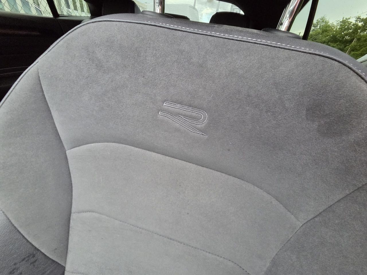 Volkswagen Arteon R LINE 2.0 TDI 200 CV DSG  - Foto 2