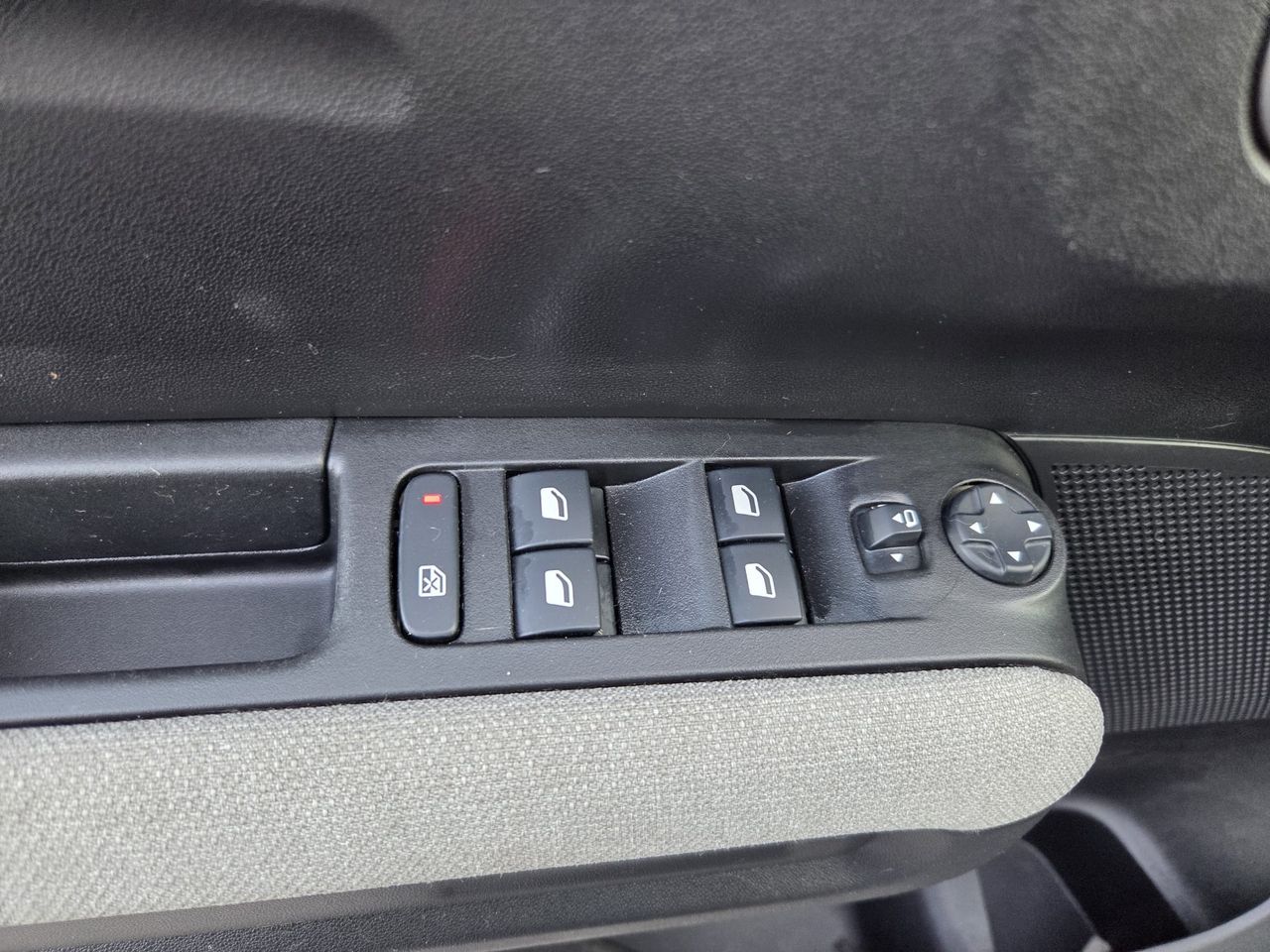 Citroën C3 Aircross SHINE BLUE HDI 120 CV EAT6  - Foto 2