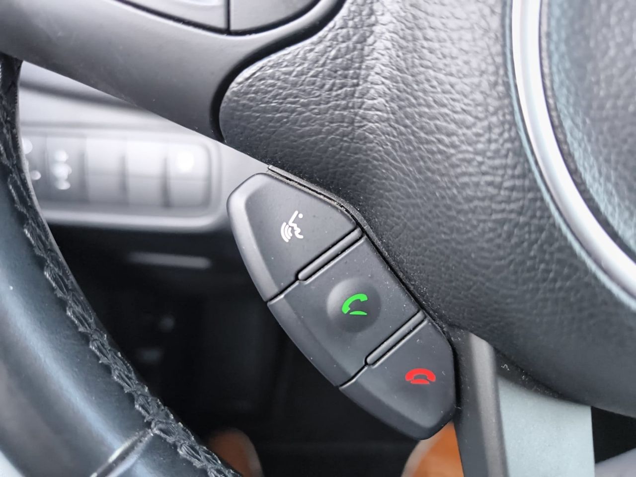 Kia Carens 1.6 GDI CONCEPT 135 CV  - Foto 2