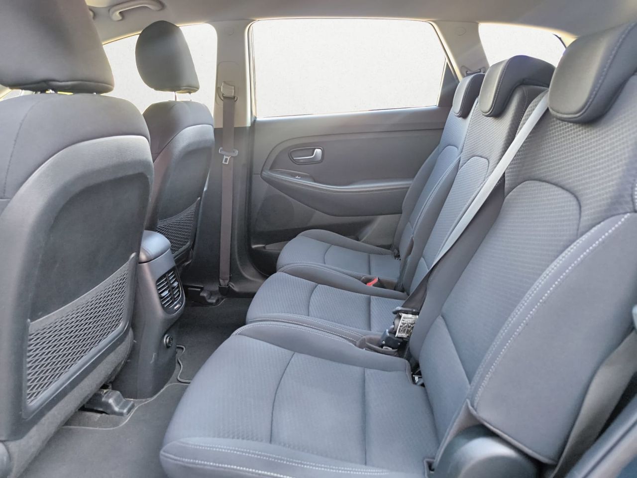 Kia Carens 1.6 GDI CONCEPT 135 CV  - Foto 2