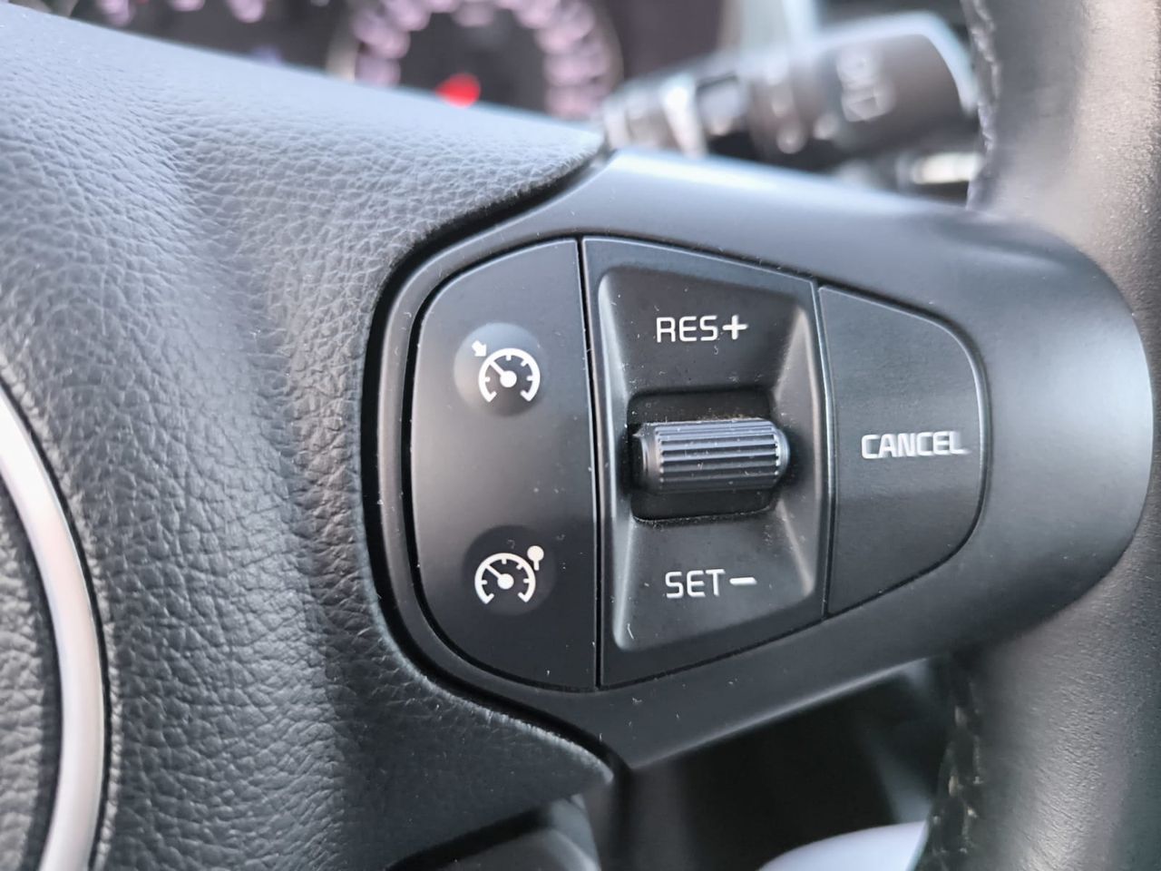 Kia Carens 1.6 GDI CONCEPT 135 CV  - Foto 2