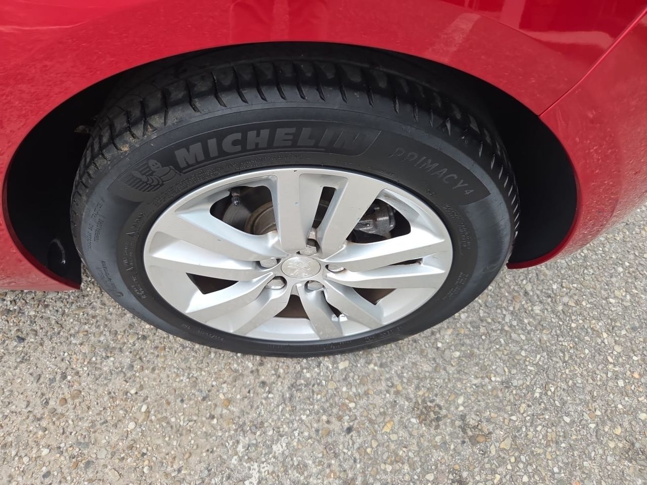 Peugeot 308 ACTIVE PACK BLUE HDI 130 CV  - Foto 2