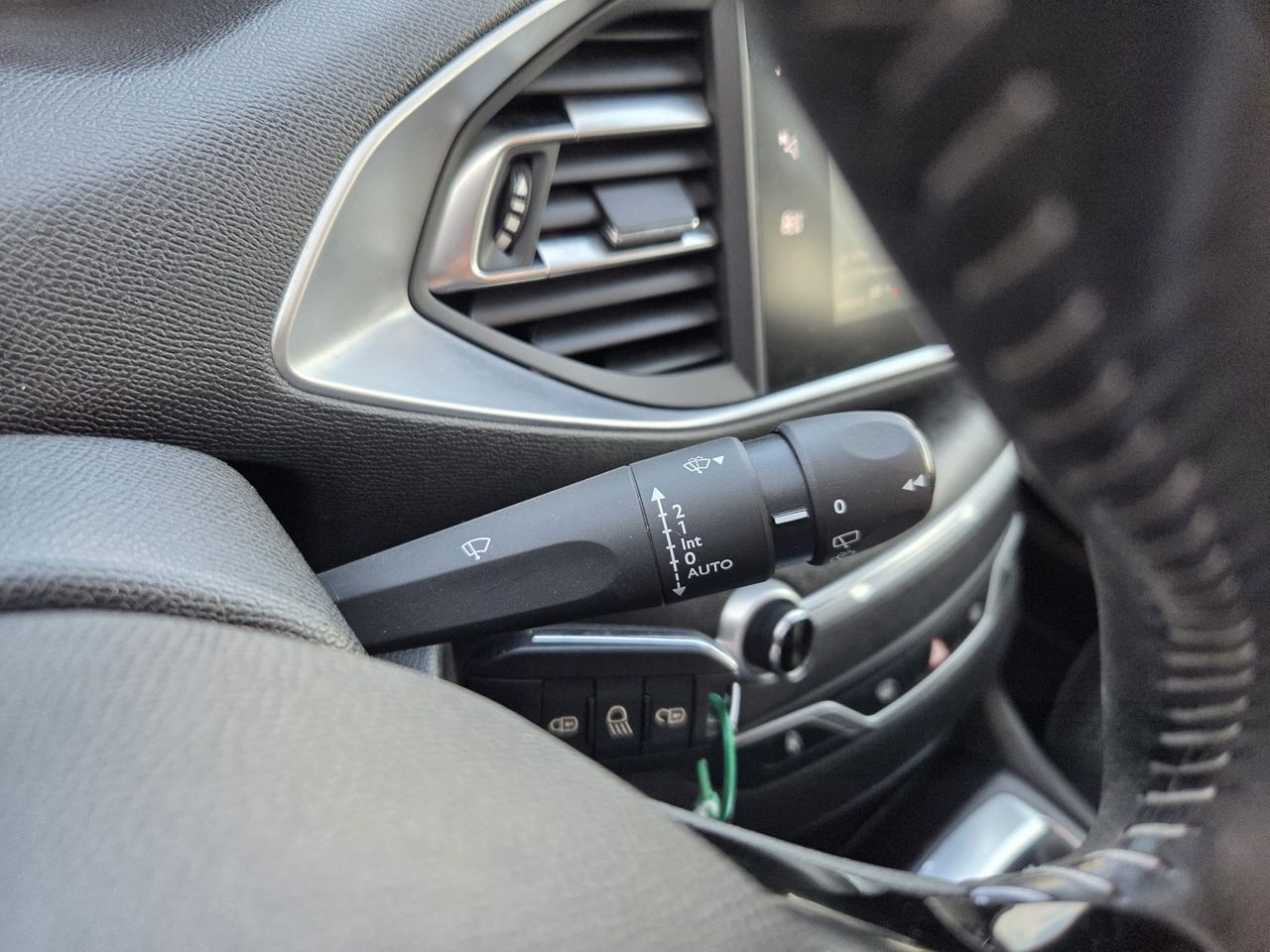 Peugeot 308 STYLE BLUE HDI 130 CV  - Foto 2