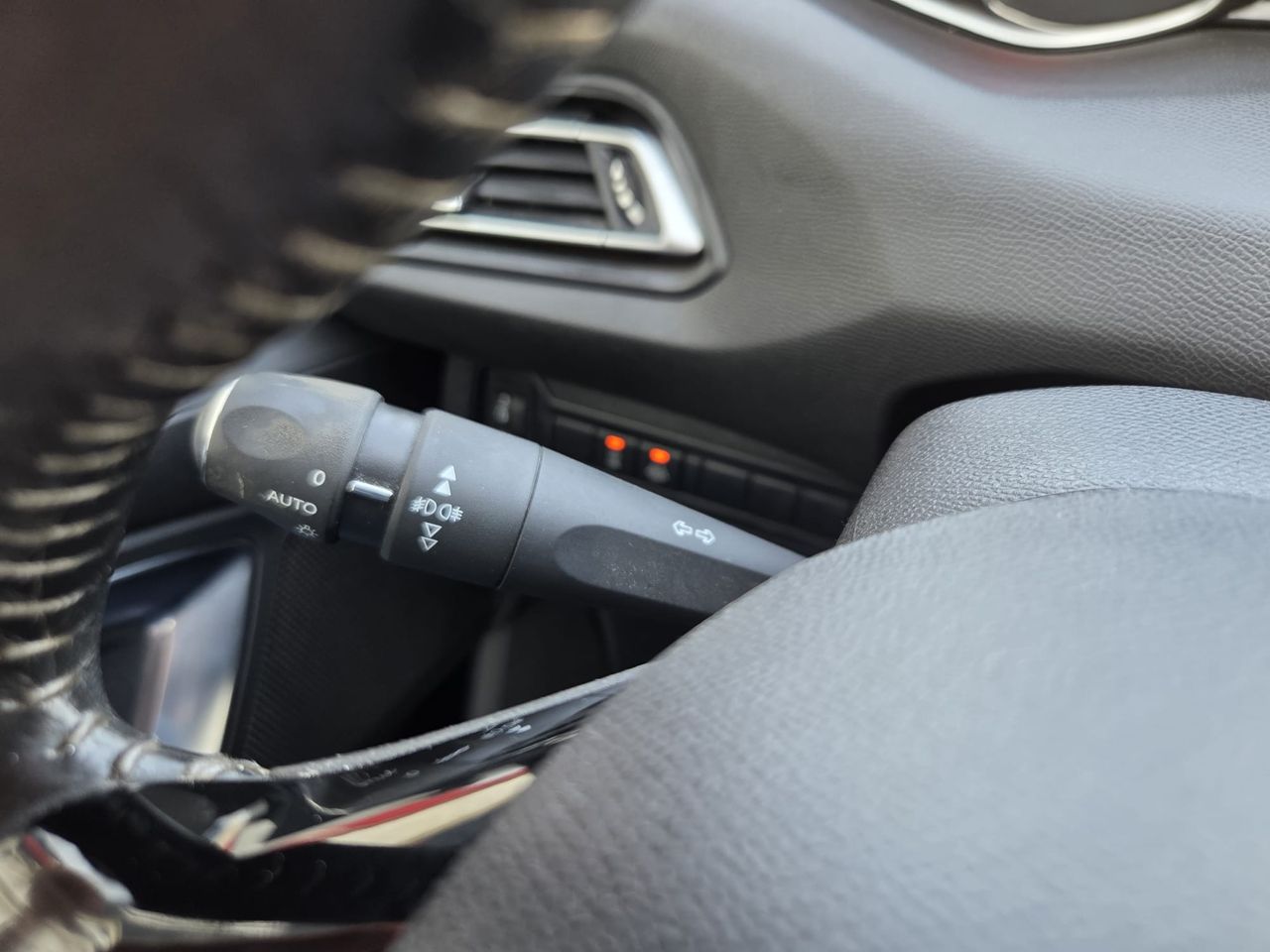 Peugeot 308 STYLE BLUE HDI 130 CV  - Foto 2