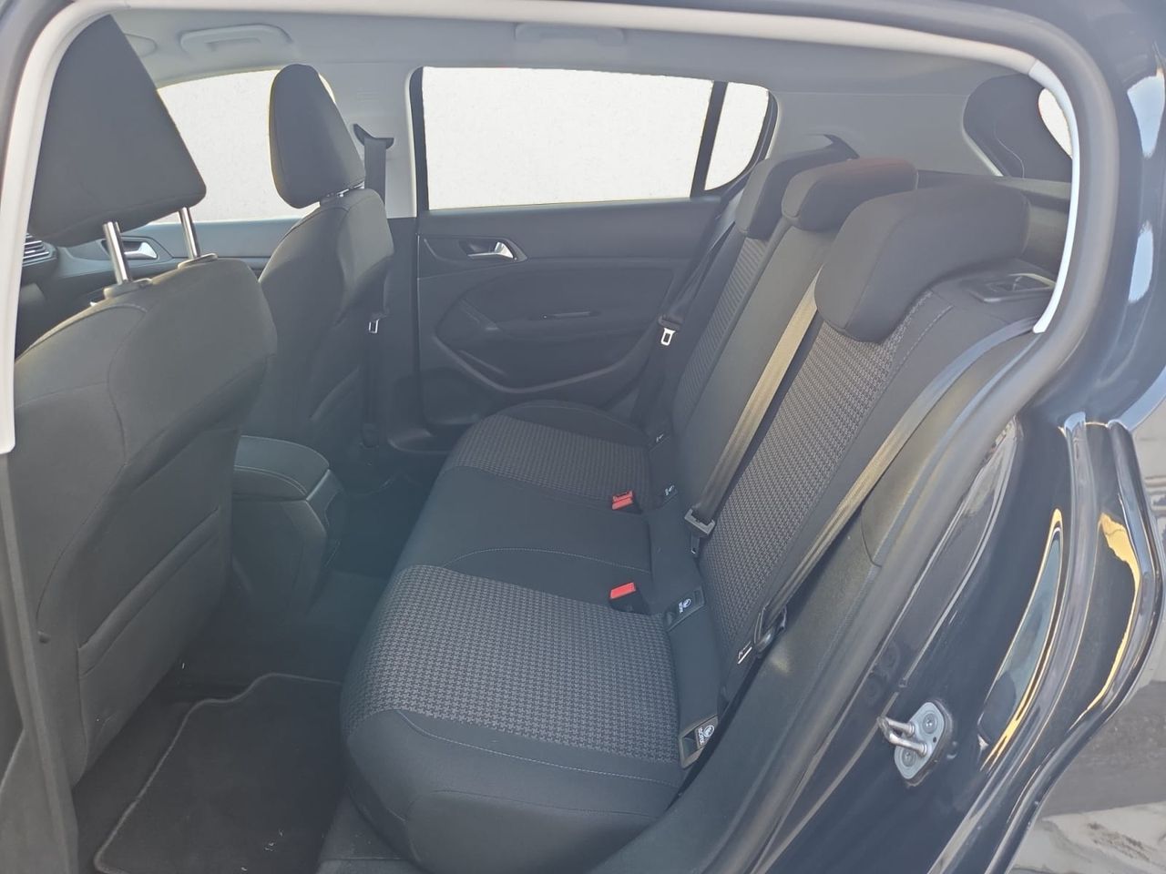 Peugeot 308 STYLE BLUE HDI 130 CV  - Foto 2