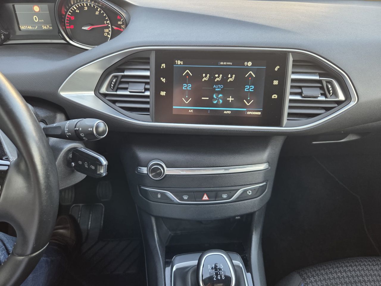 Peugeot 308 STYLE BLUE HDI 130 CV  - Foto 2