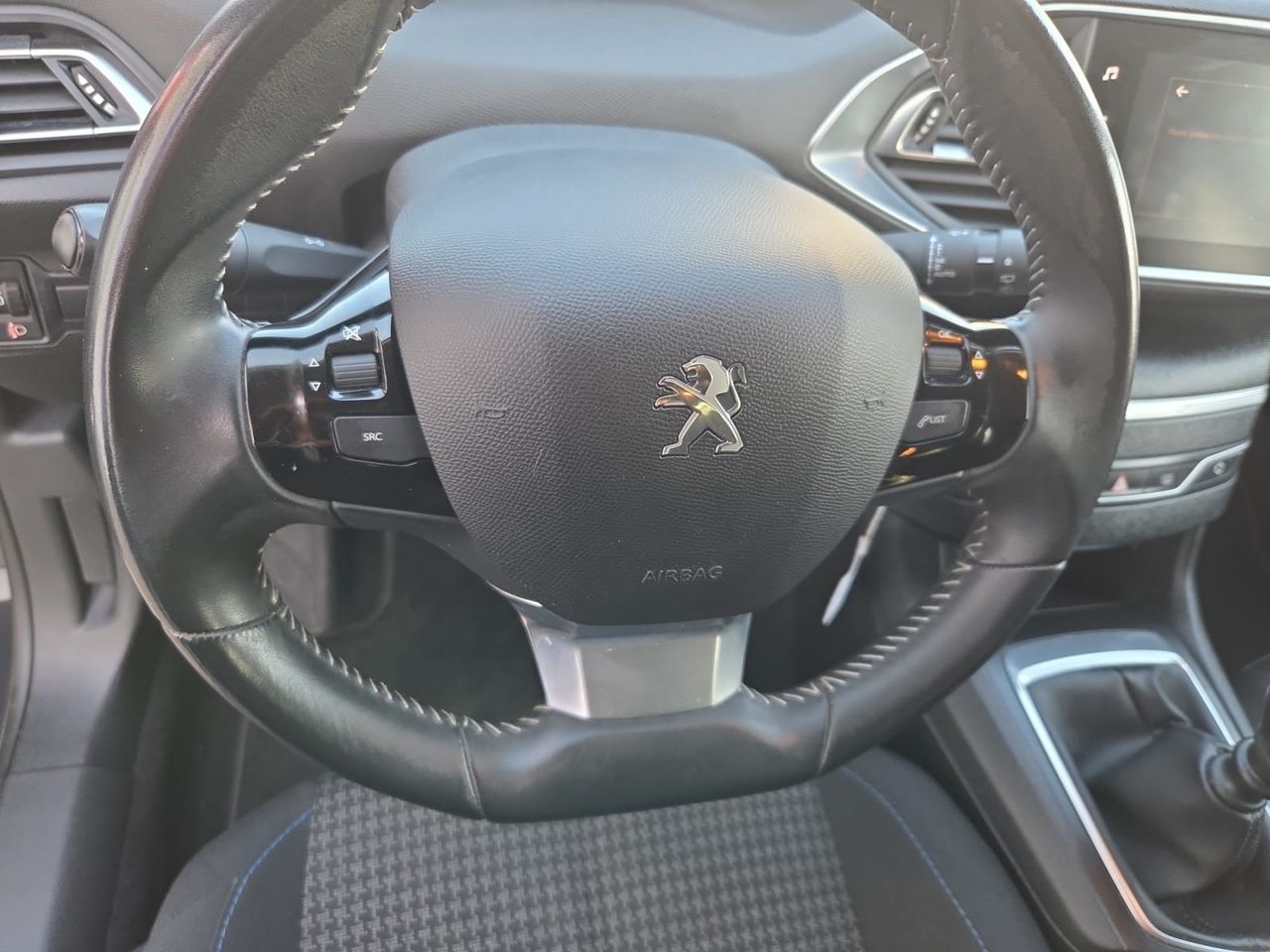 Peugeot 308 STYLE BLUE HDI 130 CV  - Foto 2
