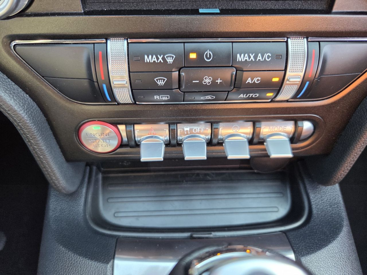 Ford Mustang CONVERTIBLE GT 5.0 TI-VCT 445 CV AT10 E6DT  - Foto 2