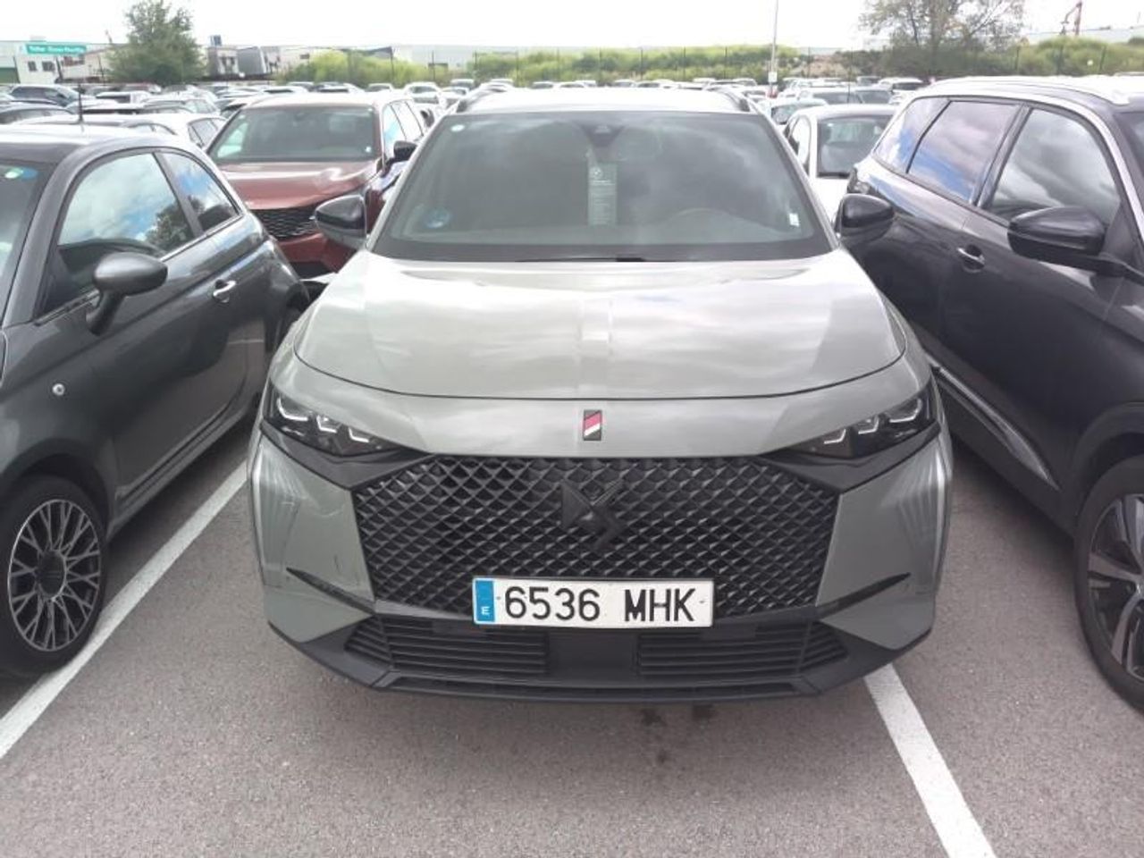 DS DS 7 Crossback E TENSE 4X4 300 PERFORMANCE LINE +  - Foto 2