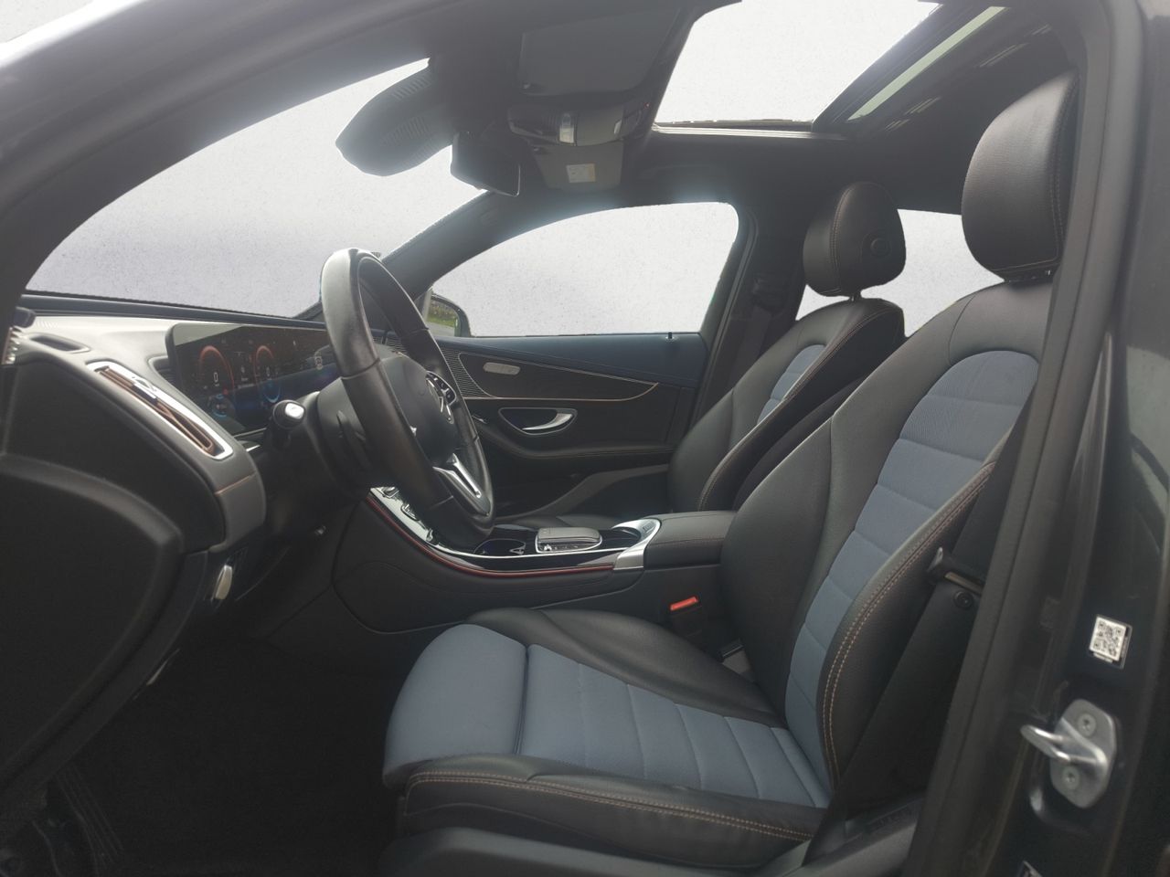 Mercedes EQC 400 4 MATIC  - Foto 2