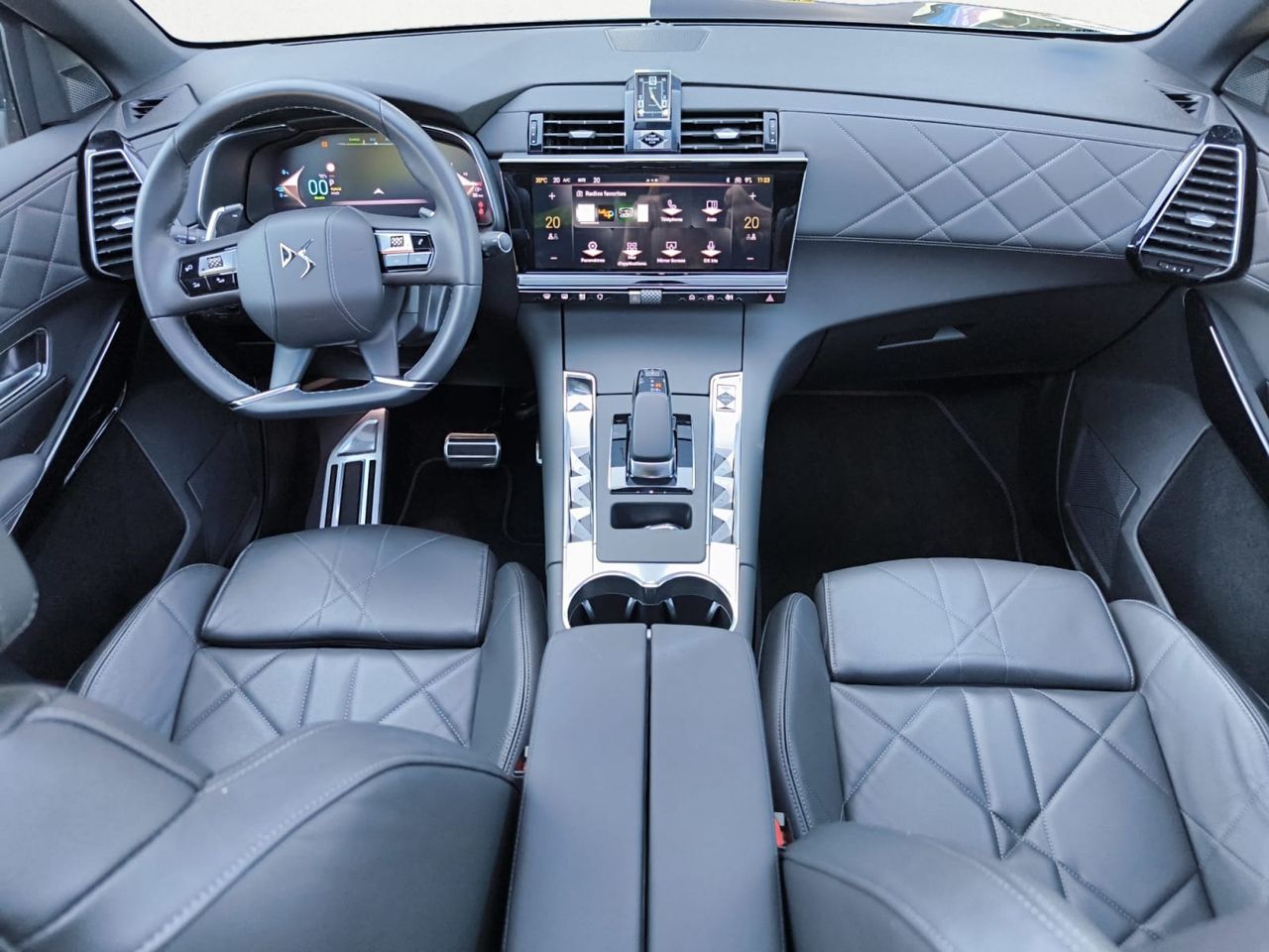 DS DS 7 ETENSE 225 RIVOLI EAT8  - Foto 2