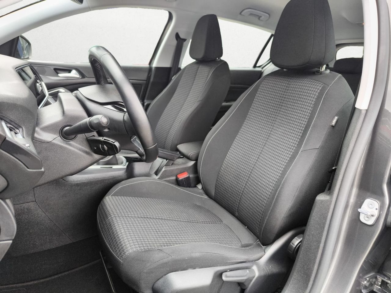 Peugeot 308 ACTIVE PACK BLUE HDI 130 CV  - Foto 2