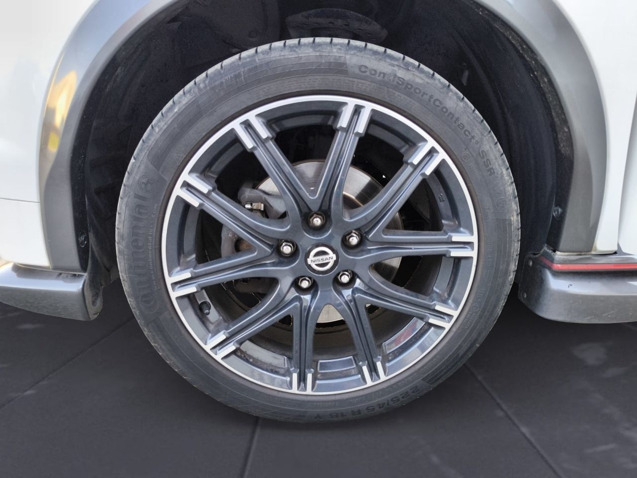 Nissan Juke 1.6 DIGT NISMO 4X2 200 CV  - Foto 2