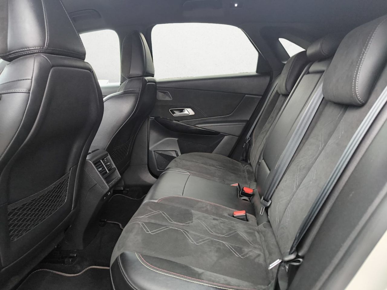 DS DS 7 PERFORMANCE LINE BLUE HDI 130 CV EAT8  - Foto 2