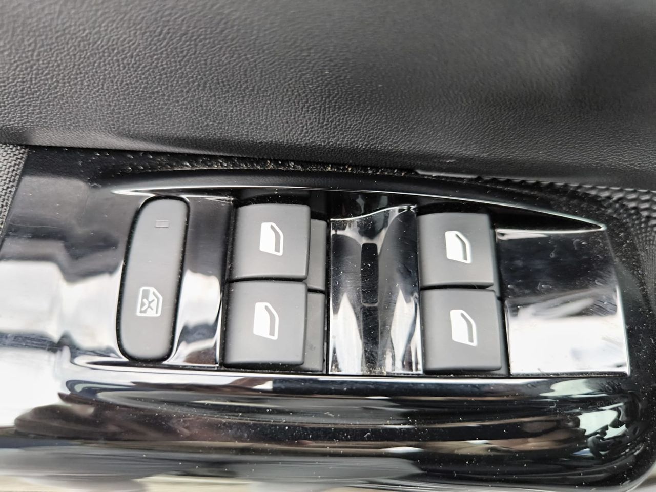 Citroën C3 BLUE HDI 100 CV SHINE  - Foto 2