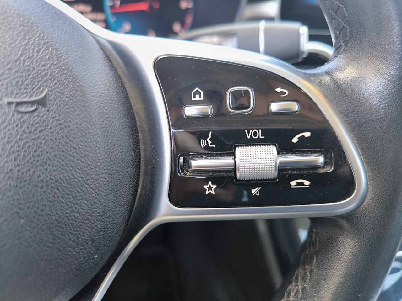 Mercedes Clase C 220 D AMG LINE  - Foto 2