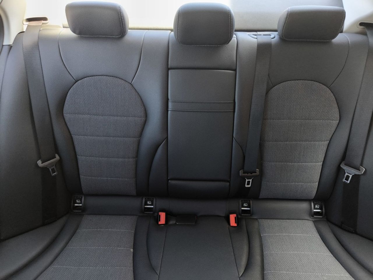 Mercedes Clase C 220 D AMG LINE  - Foto 2