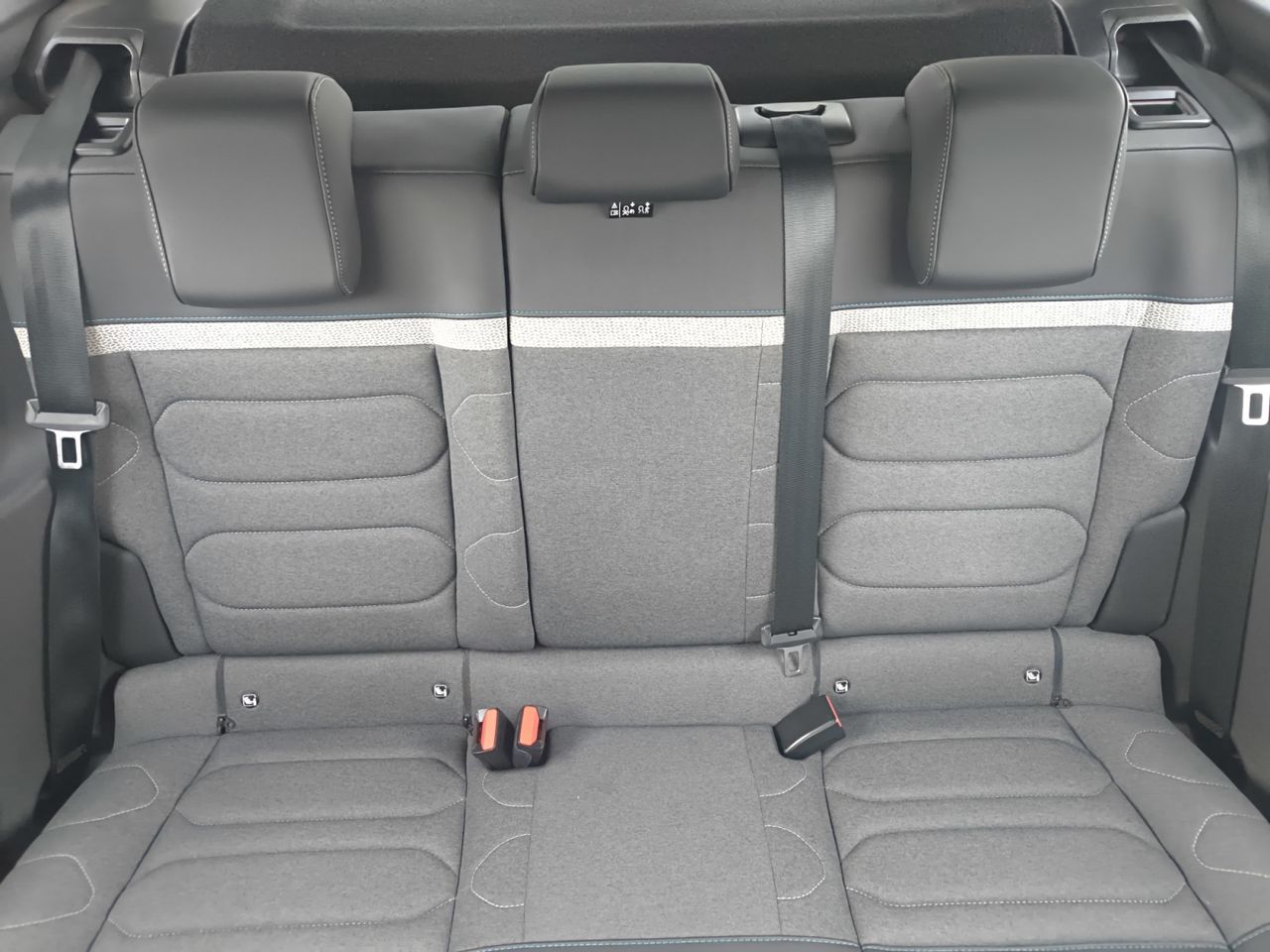 Citroën C4 FEEL PACK PURE TECH 130 CV  - Foto 2