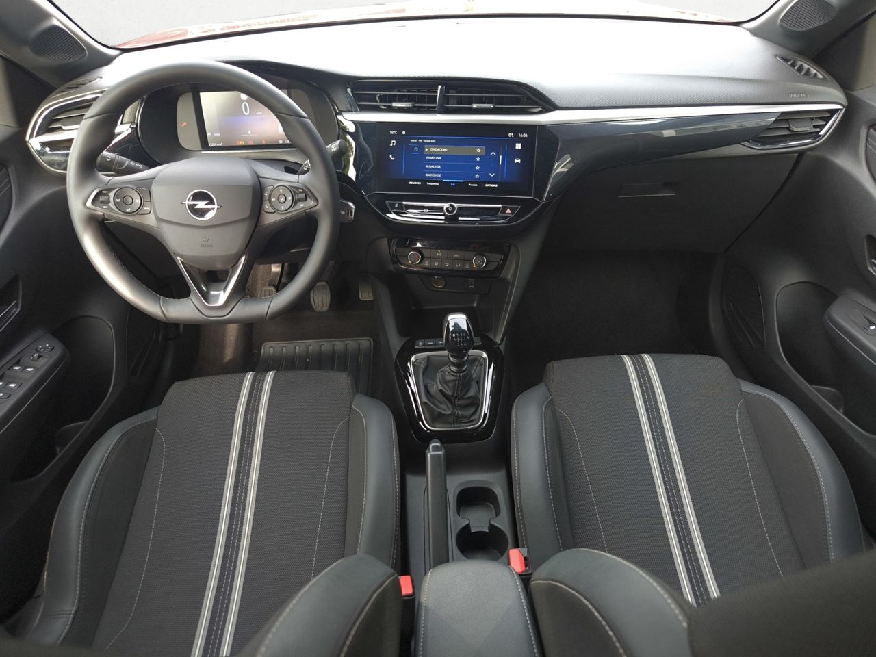 Opel Corsa GS 1.2 T XHL MT6  - Foto 2