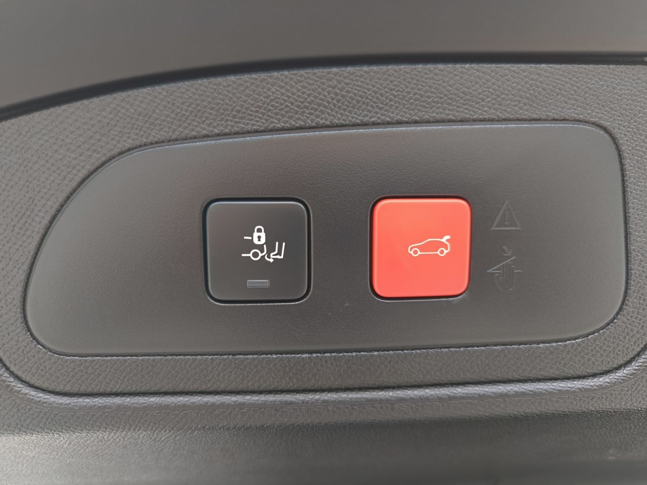 DS DS 7 DS7 CROSSBACK E-TENSE 225 PERFOMANCE LINE  - Foto 2