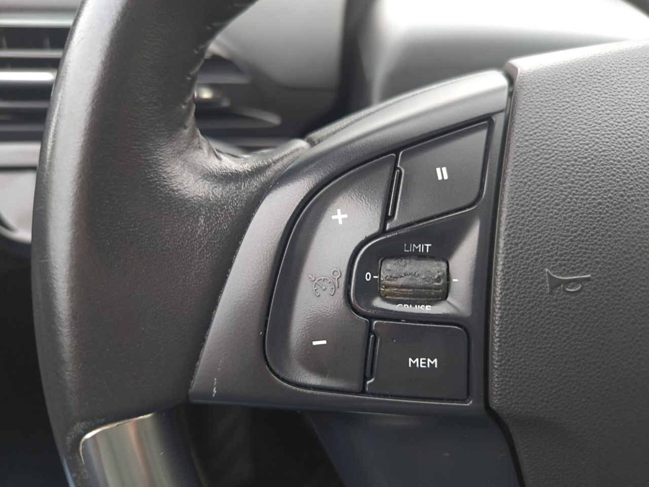 Citroën C4 Spacetourer HDI 130CV FEEL  - Foto 2