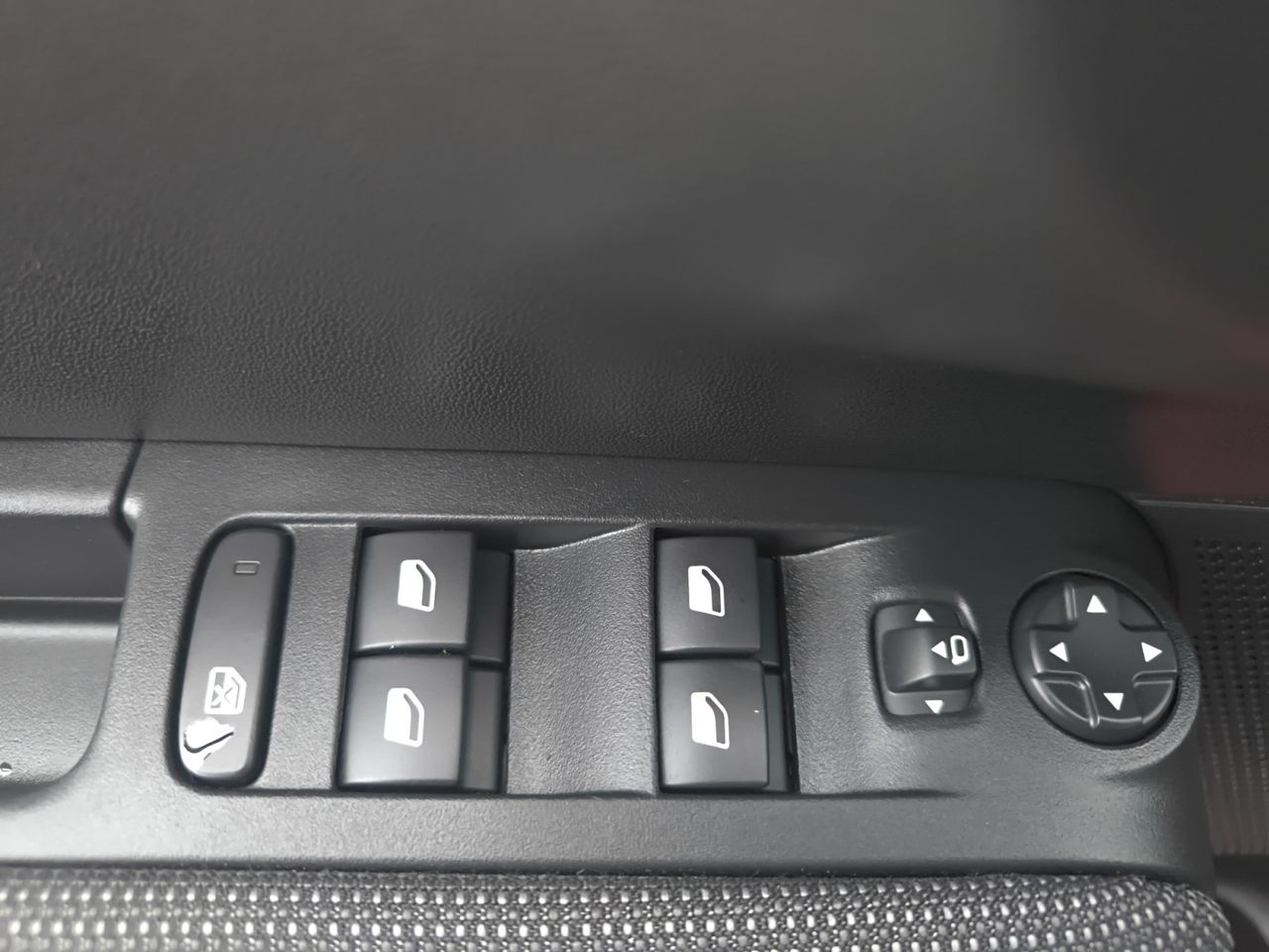 Citroën C3 Aircross HDI 110CV  SHINE  - Foto 2