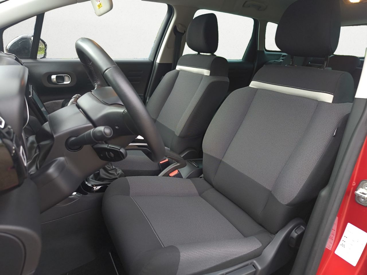 Citroën C3 Aircross HDI 110CV  SHINE  - Foto 2