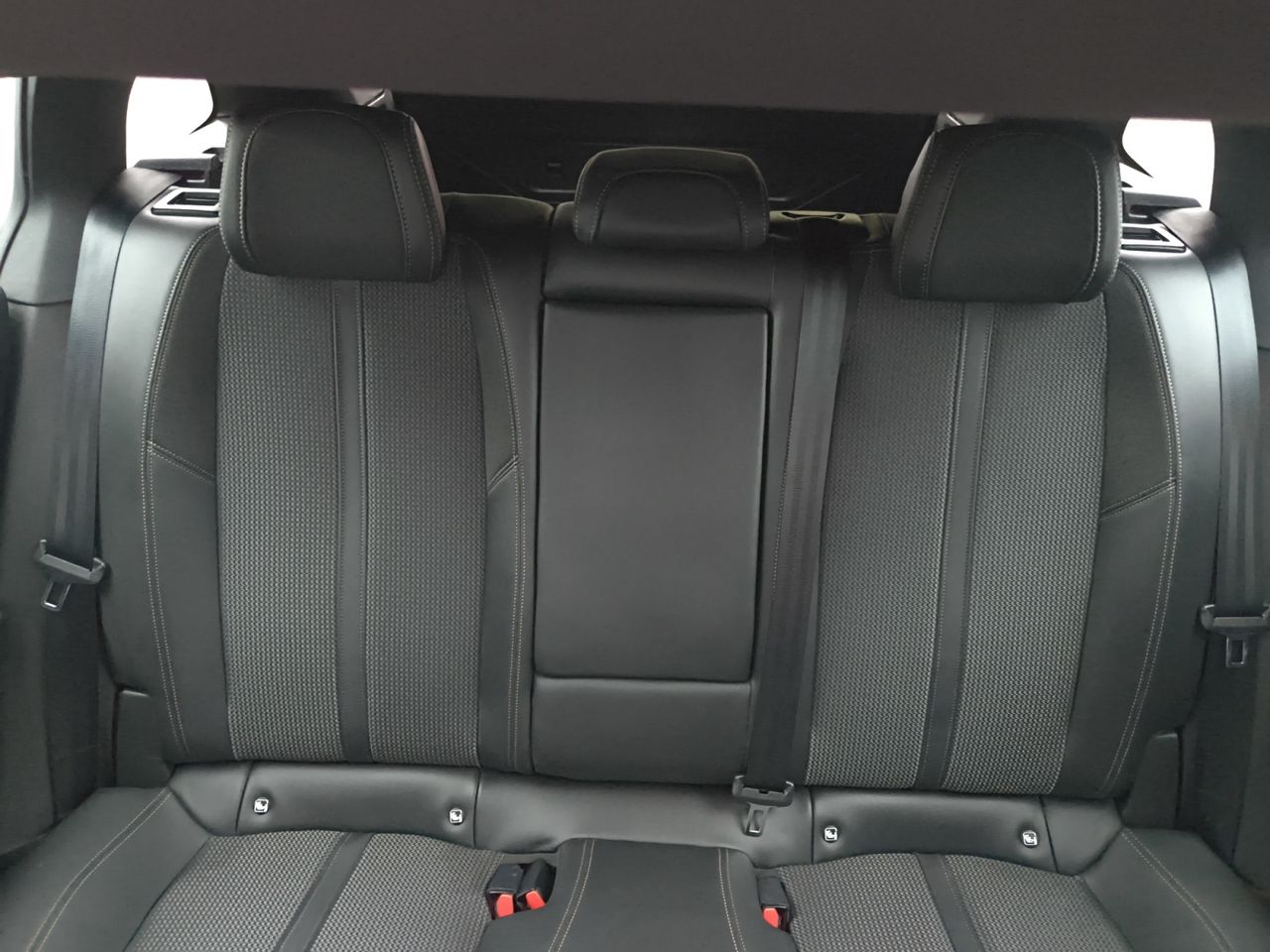 Peugeot 508 Hybrid GT LINE  - Foto 2