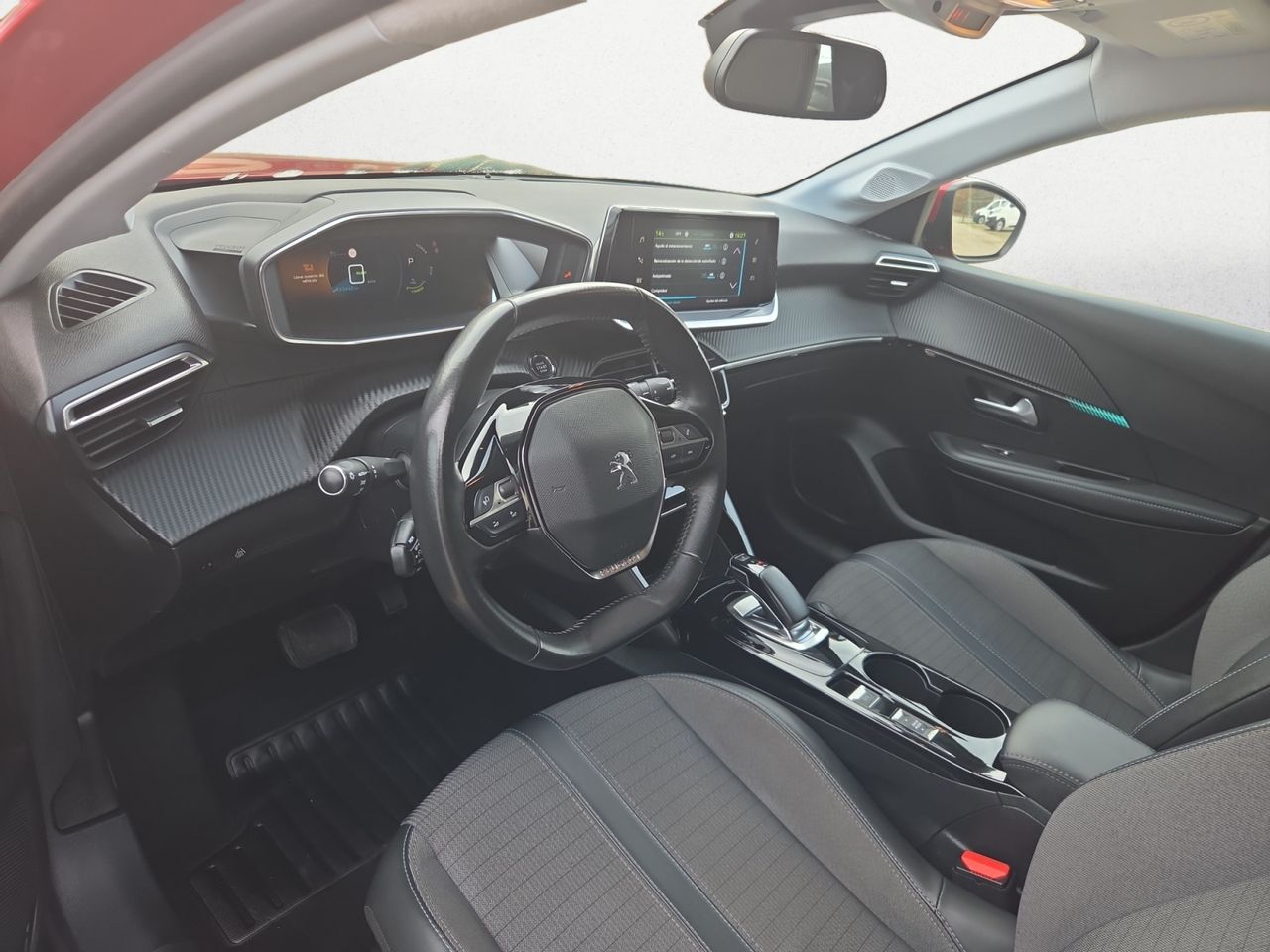 Peugeot e-208 ALLURE  - Foto 2