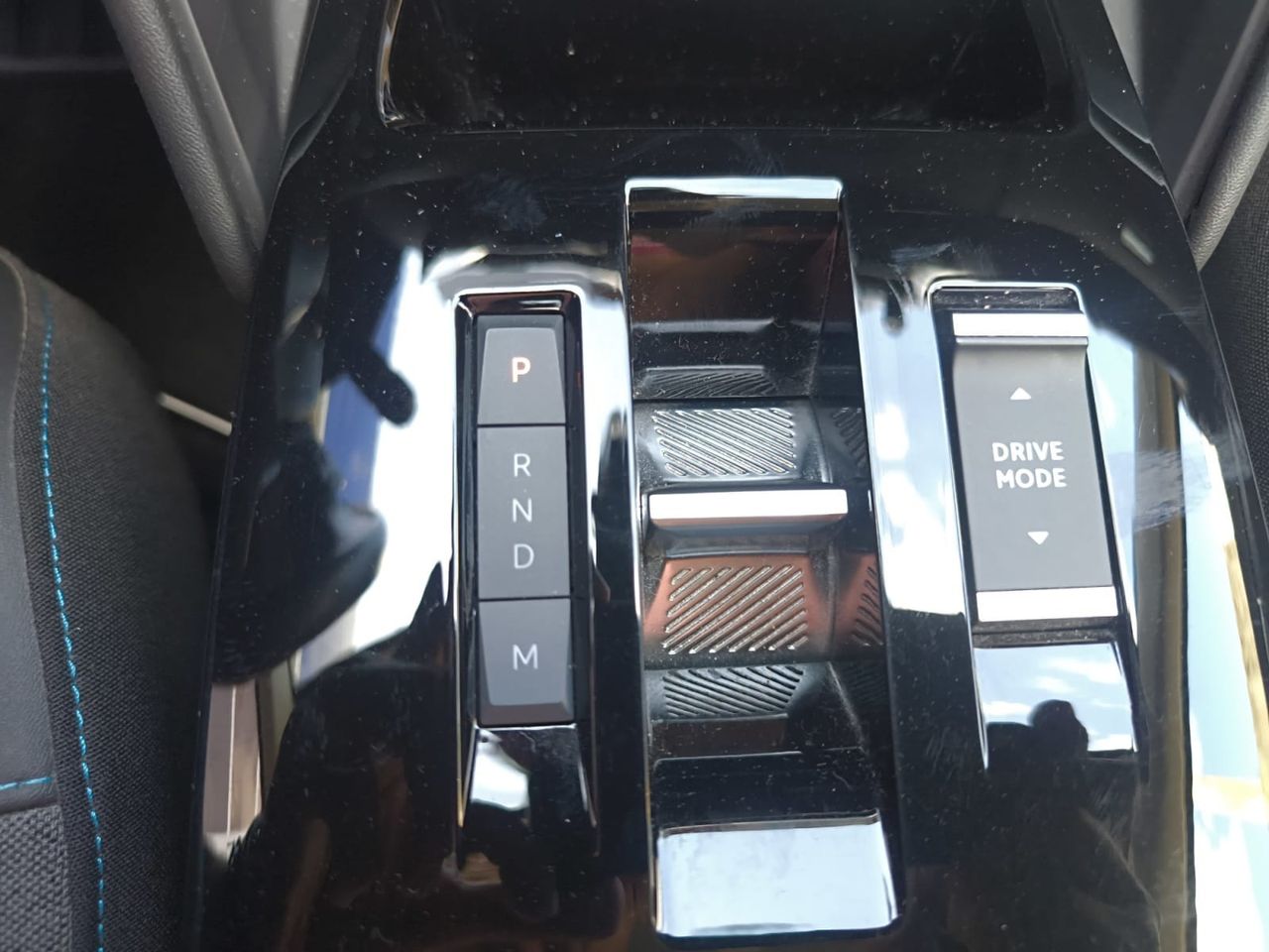 Citroën C4 BLUE HDI 130 CV EAT8 FEEL PACK  - Foto 2