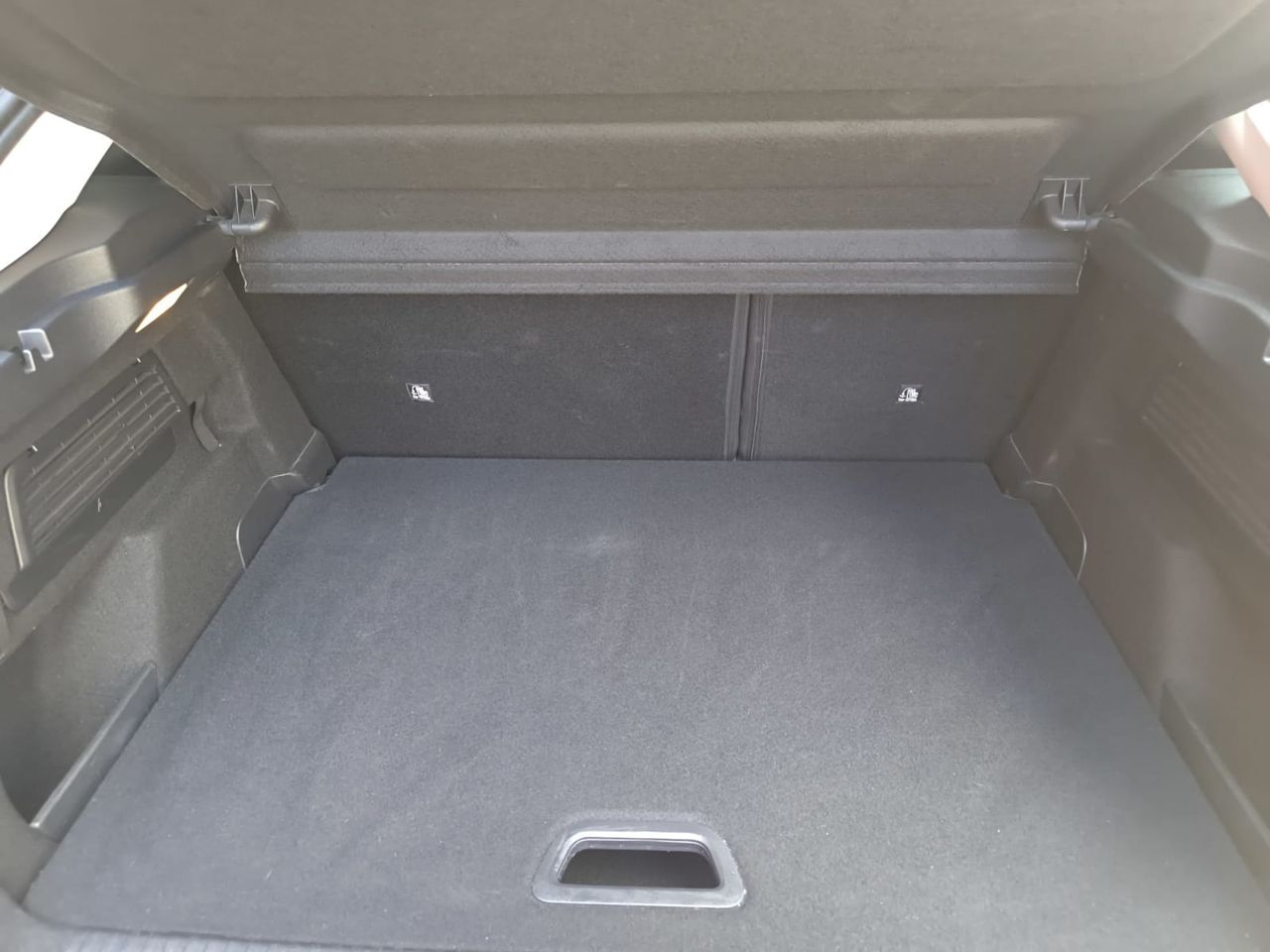 Citroën C4 BLUE HDI 130 CV EAT8 FEEL PACK  - Foto 2